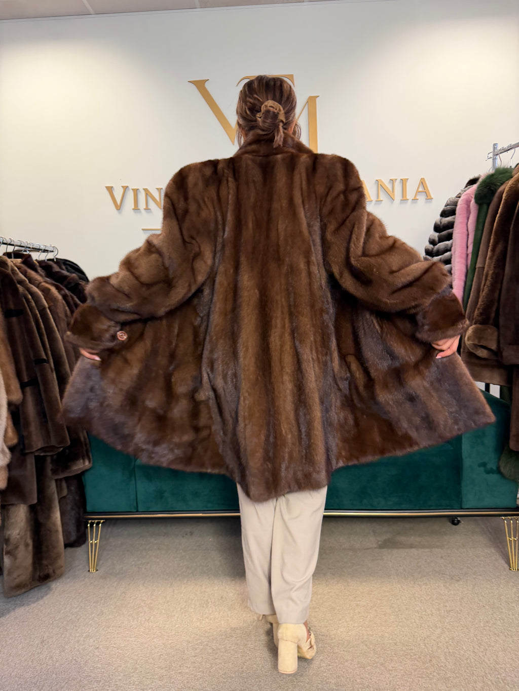 Brown Thick Mink Fur Coat, XL, Flexible