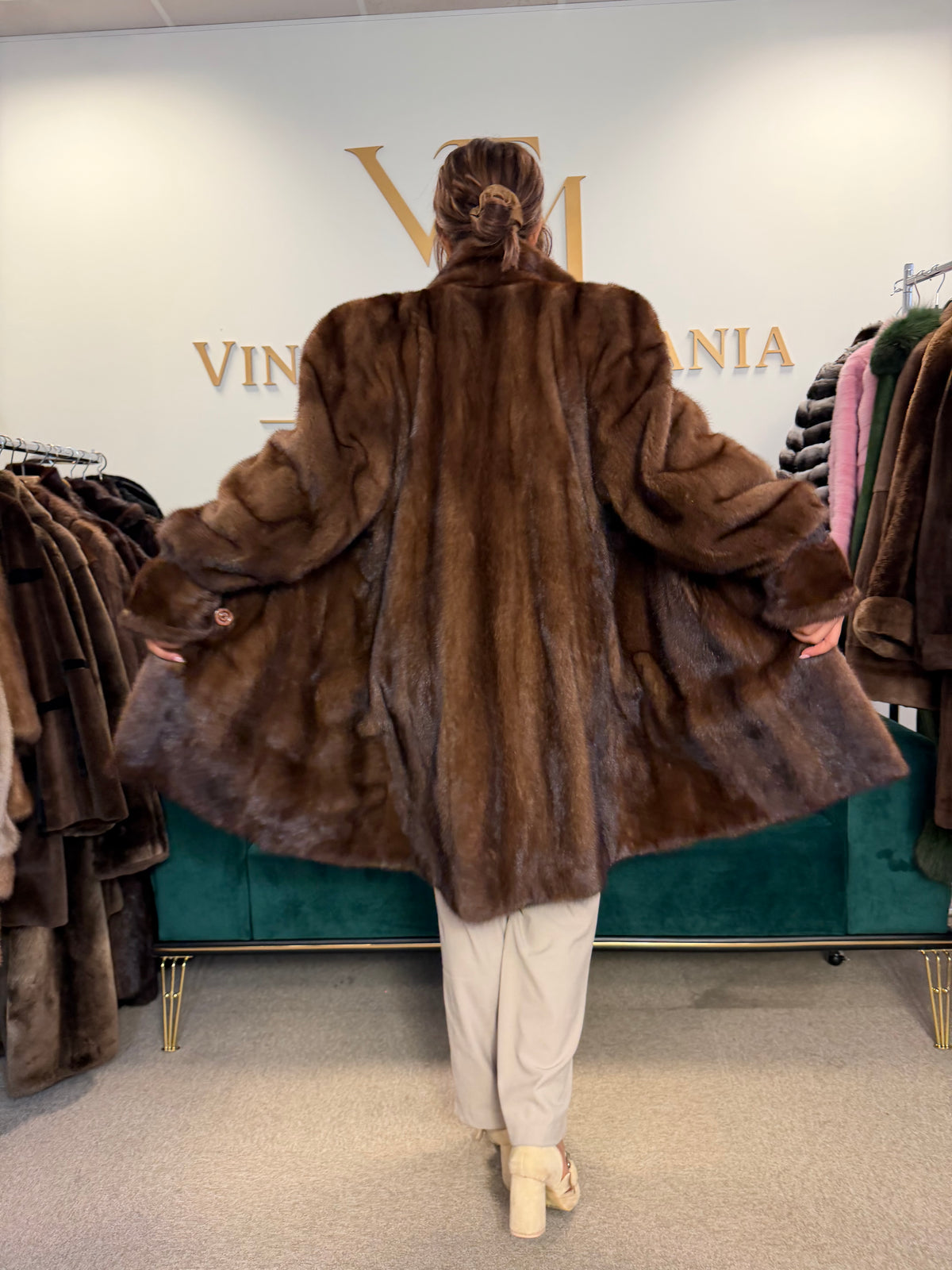 Brown Thick Mink Fur Coat, XL, Flexible