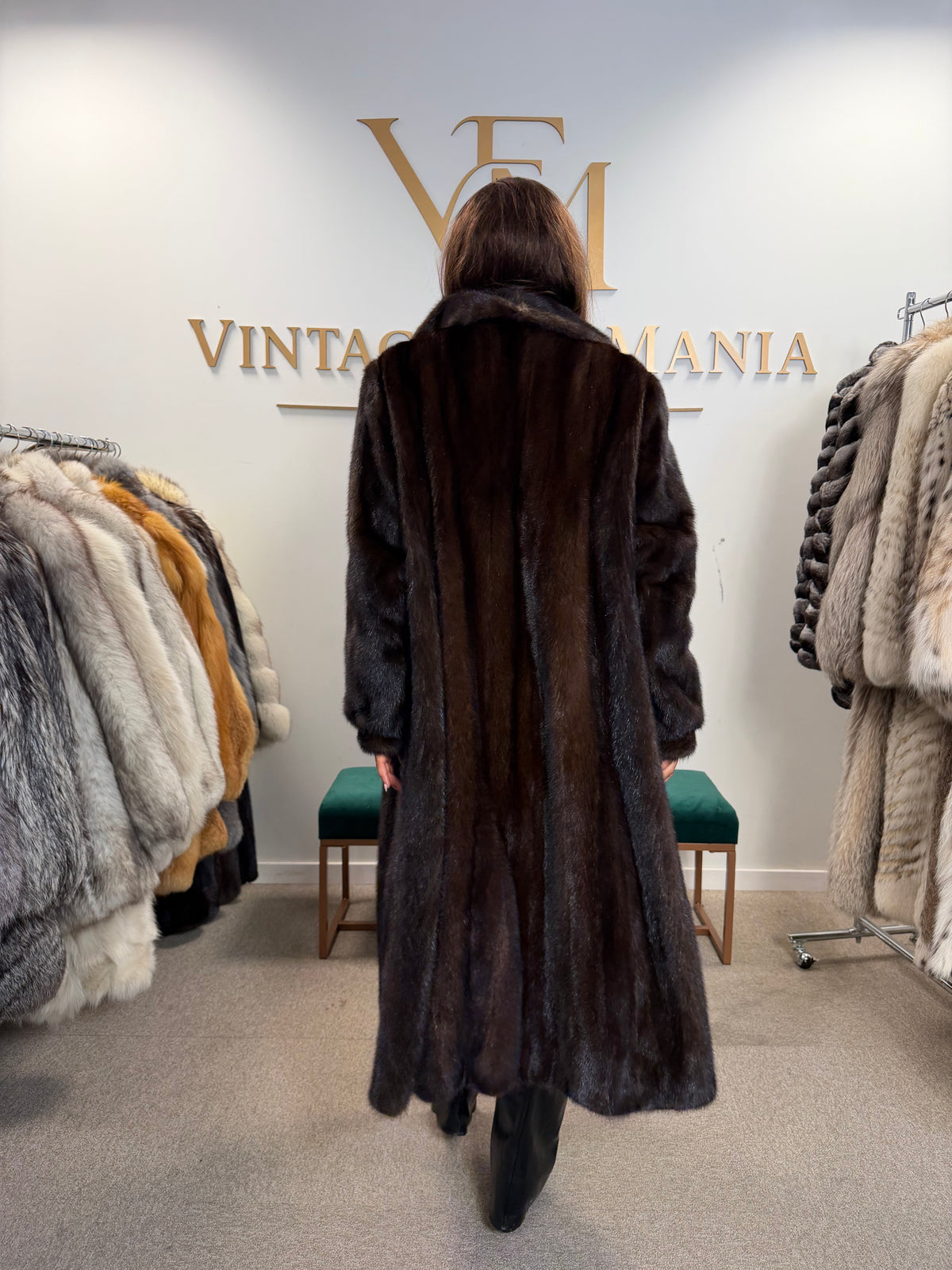Loudwin Pelze Mink Fur Coat, Dark Brown, Full Length, XXL