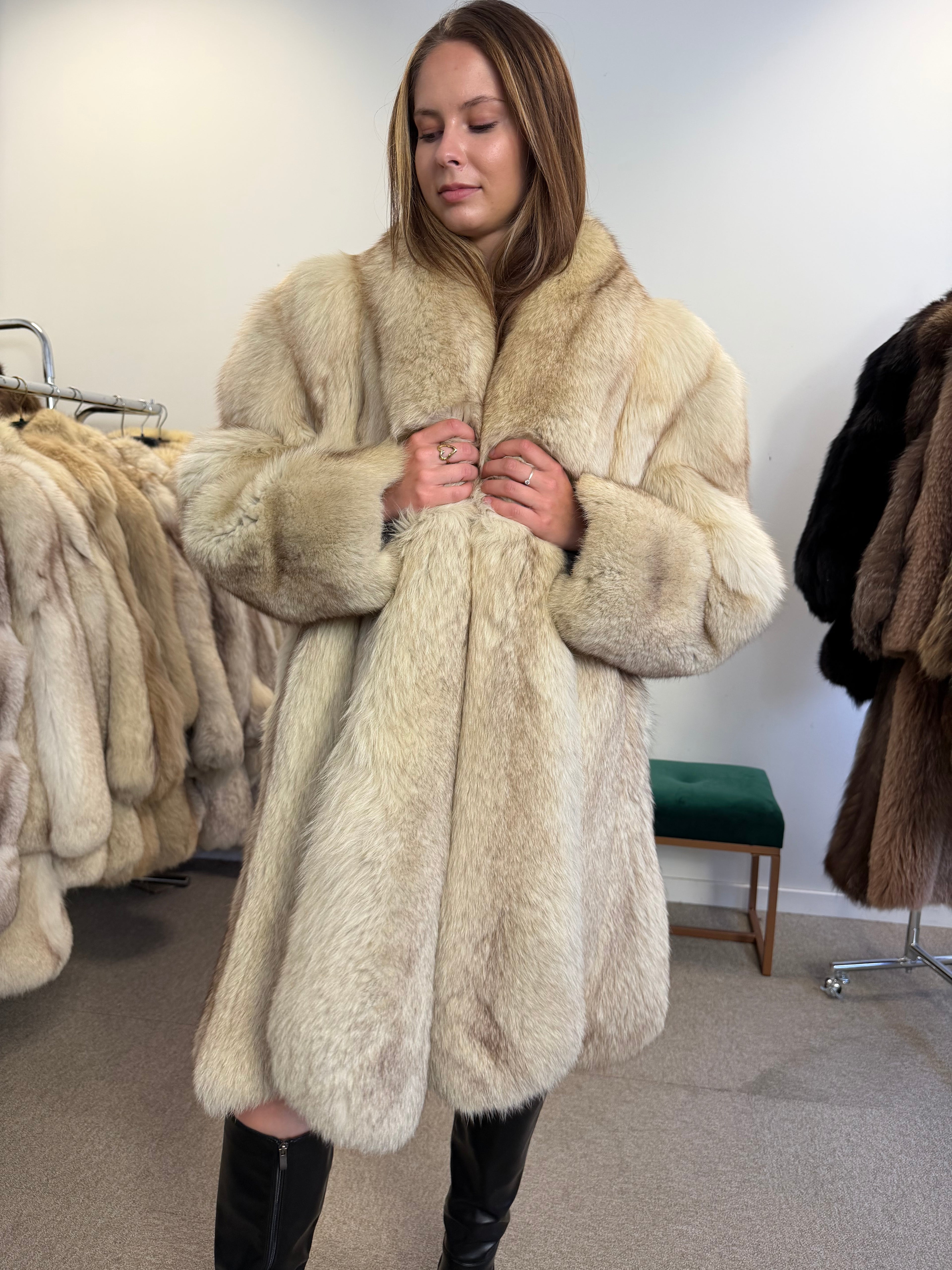 Fox Fur Coat, White Nordic, Fur Collar, Size XL