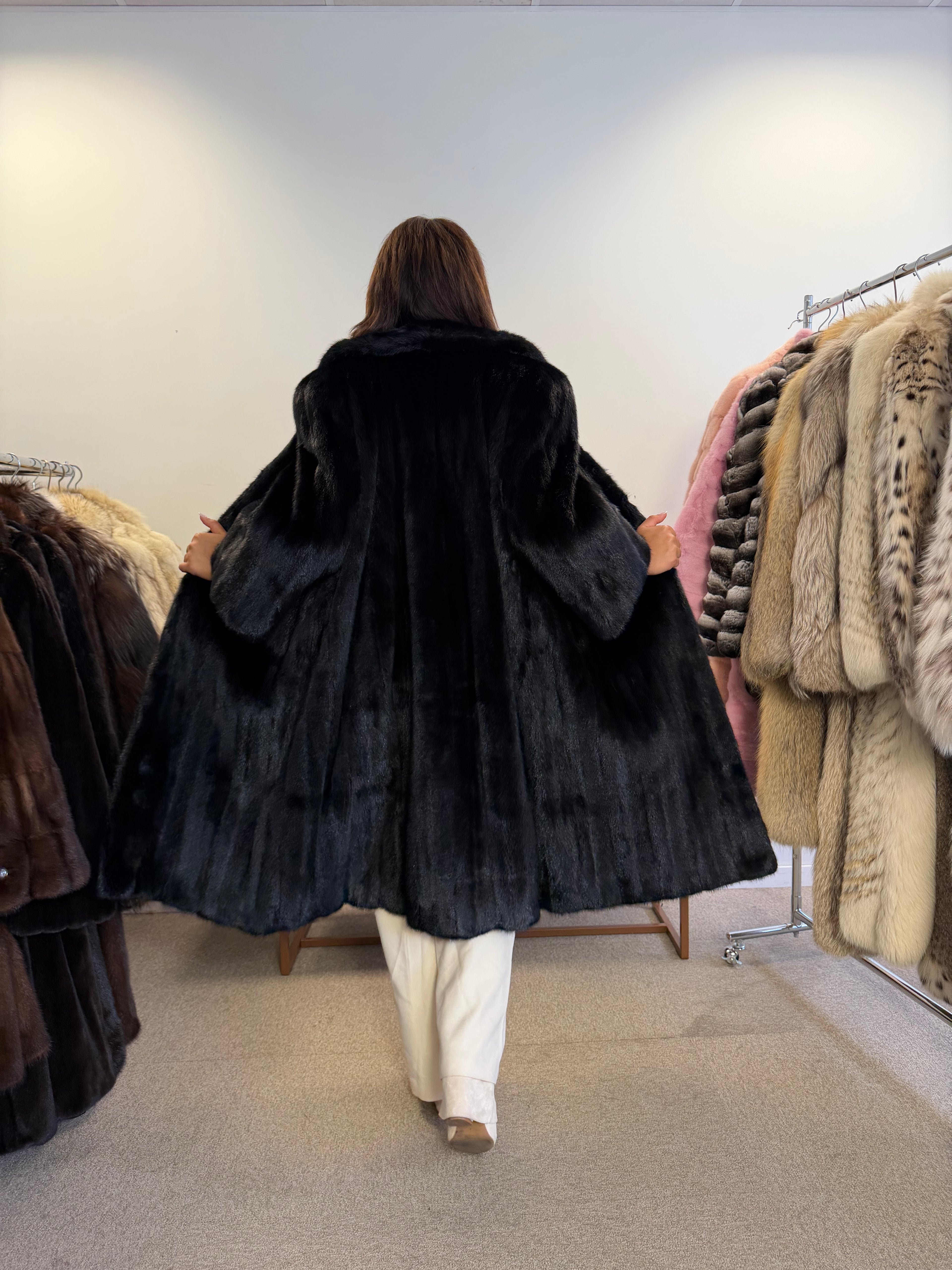 Black Mink Fur Coat, Size M, rare find