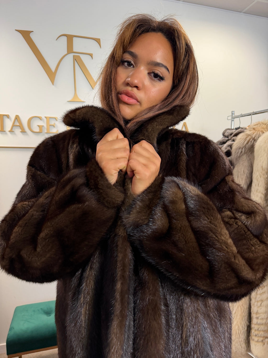 Loudwin Pelze Mink Fur Coat, Dark Brown, Full Length, XXL