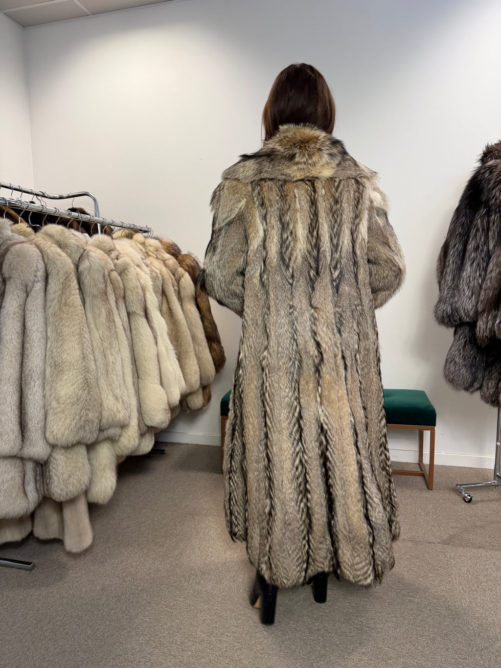 Raccoon Real Fur Coat, Size L, Full Length