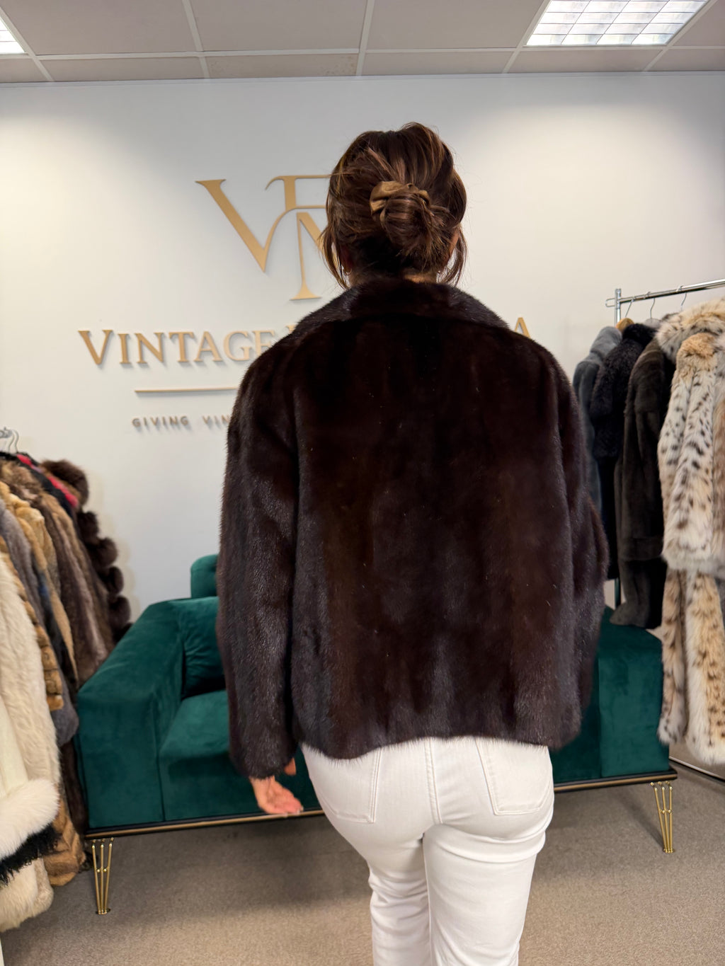 Dark Brown Mink Fur Jacket, Medium, Short