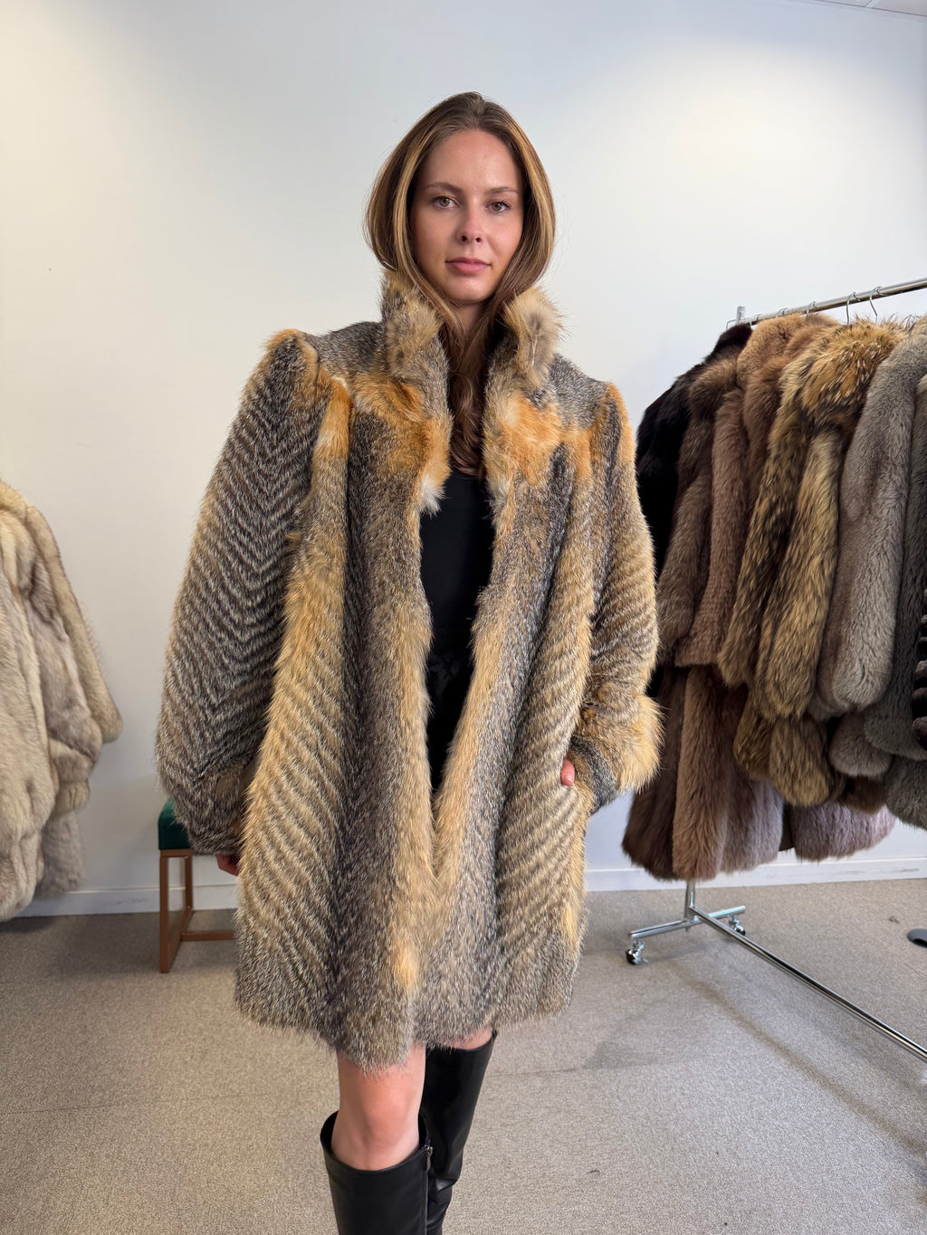 10. Grey Fox Fur Jacket, Medium, Beyer Pelze