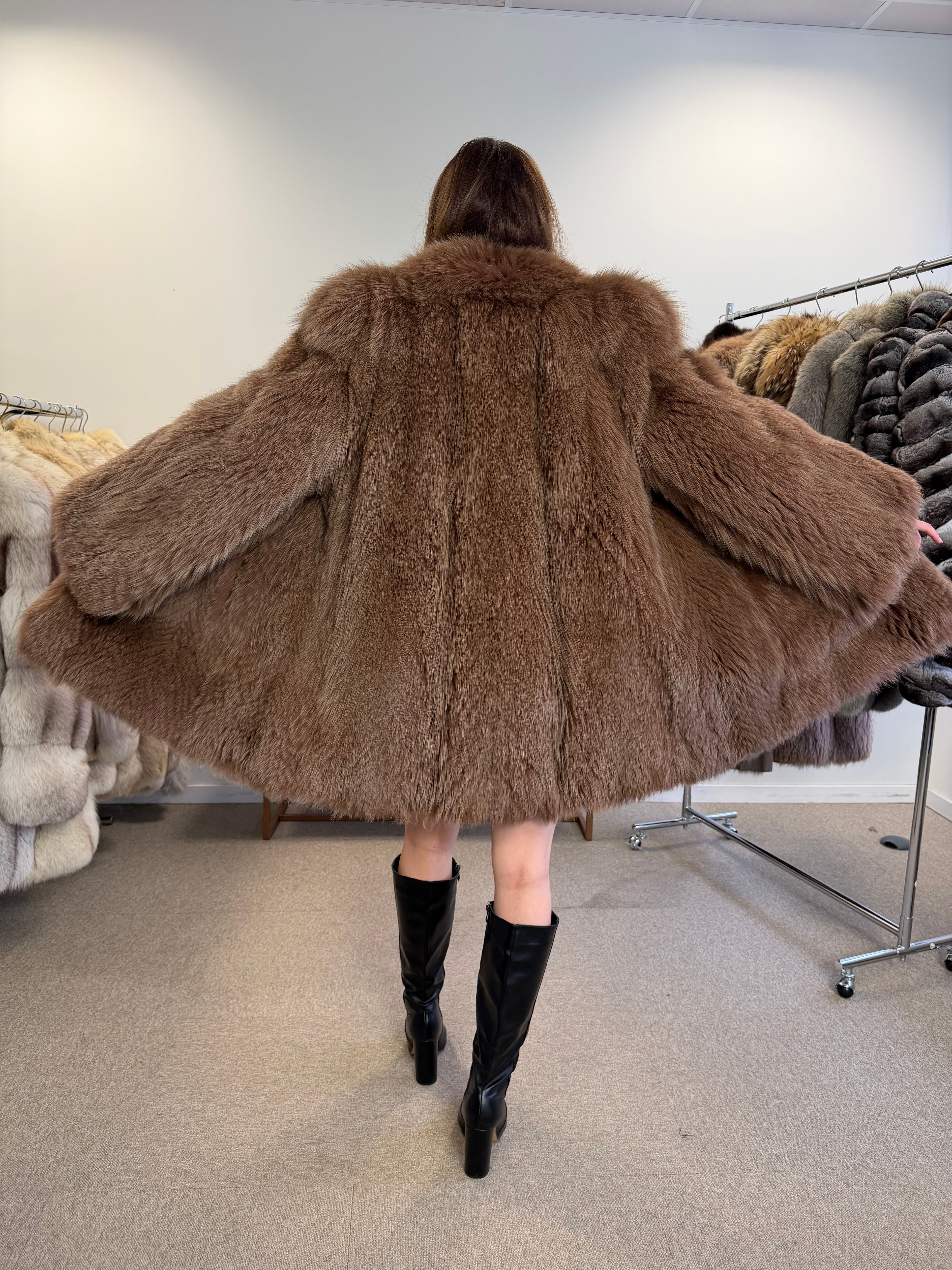 Fox Fur Coat, Brown, Size M