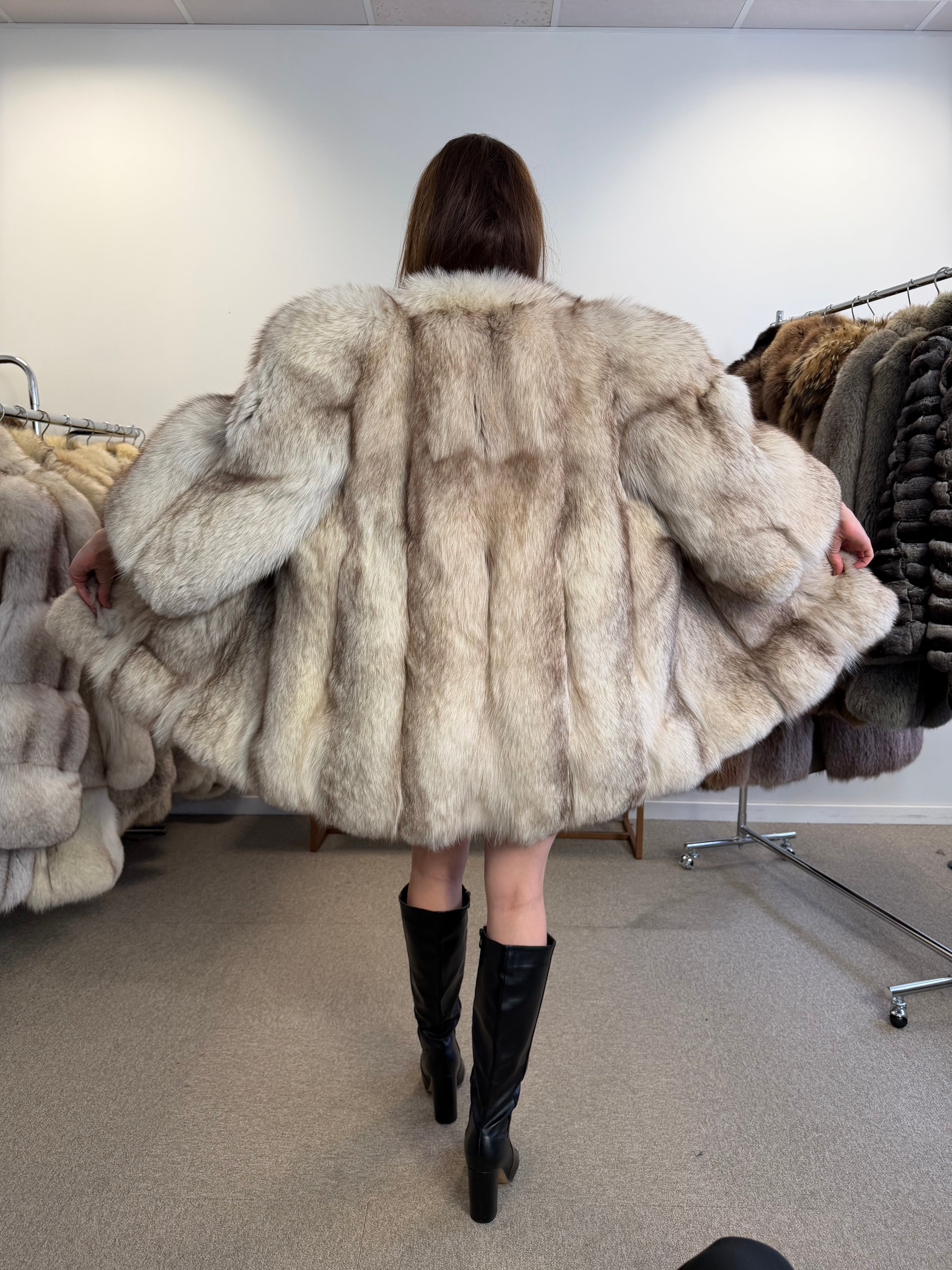 Blue Fox Fur Coat, Short Sleeves, Size XL