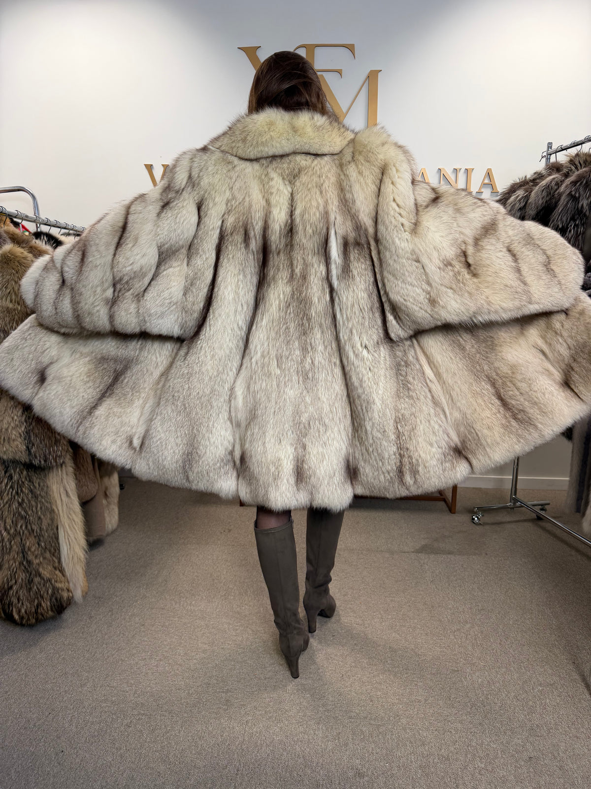 White Fox Fur Coat, 4XL, Swinger, Luxury