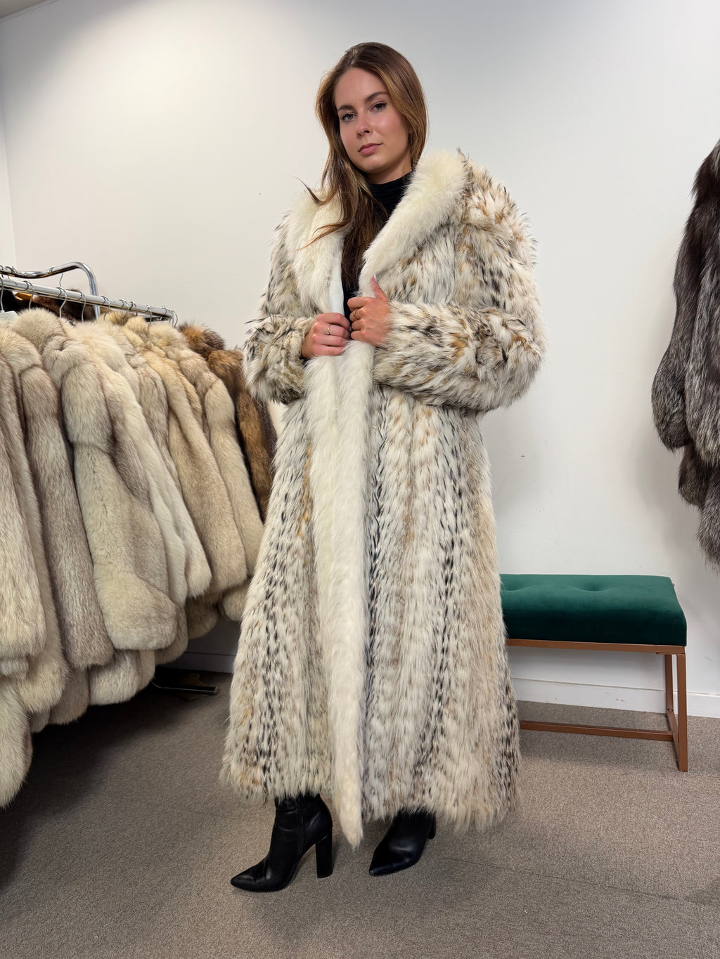 Women's White Fox and Finn Raccoon fur coat, size XL