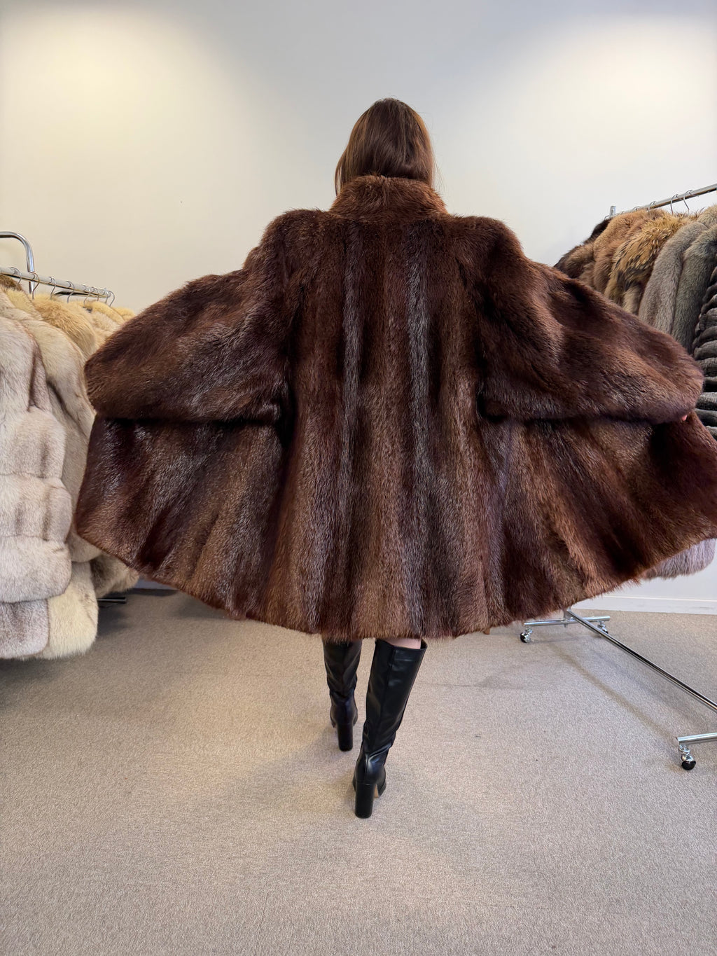Brown Beaver Fur Coat, XL, Soft and Warm