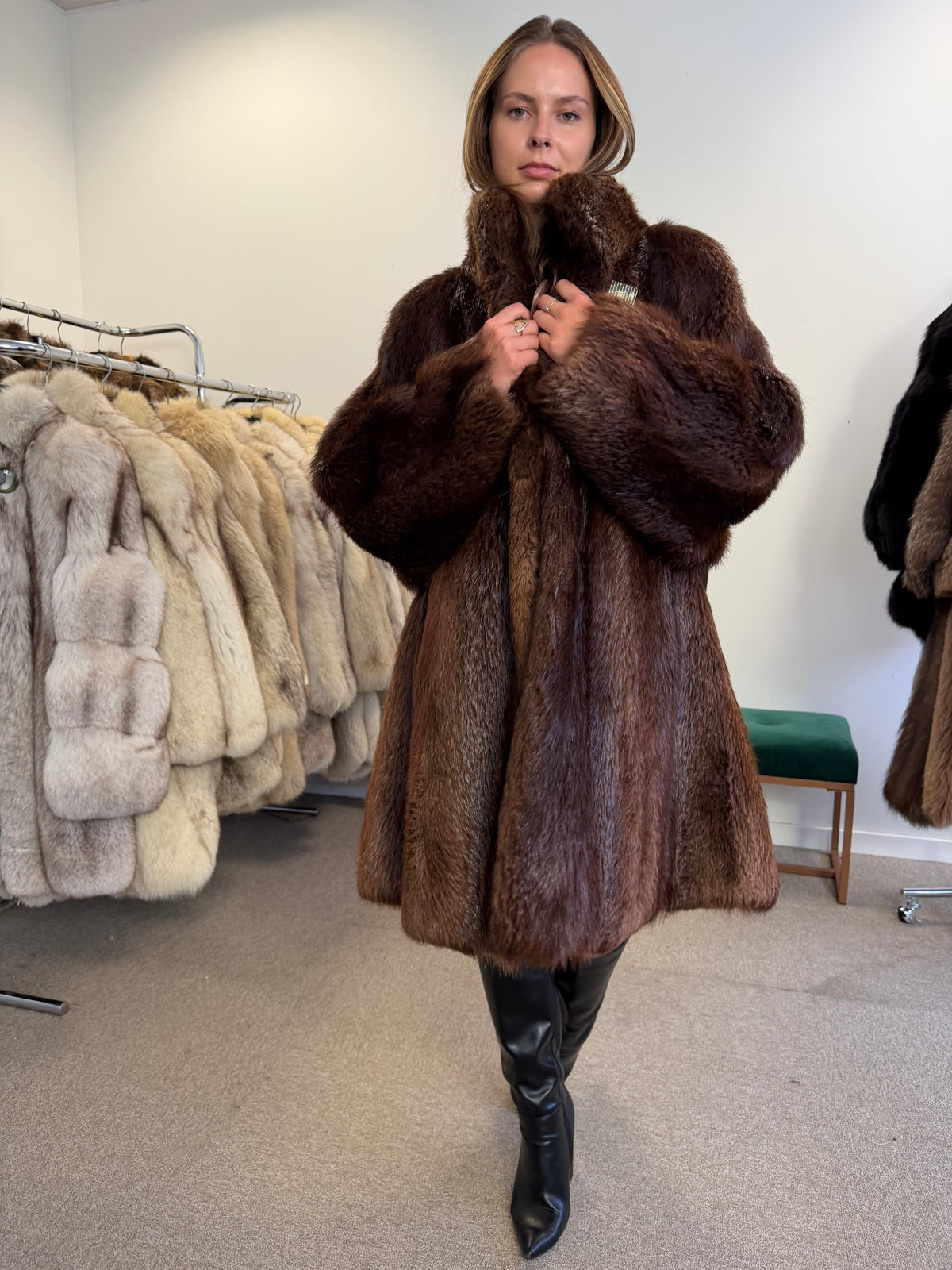 Brown Beaver Fur Coat, XL, Soft and Warm