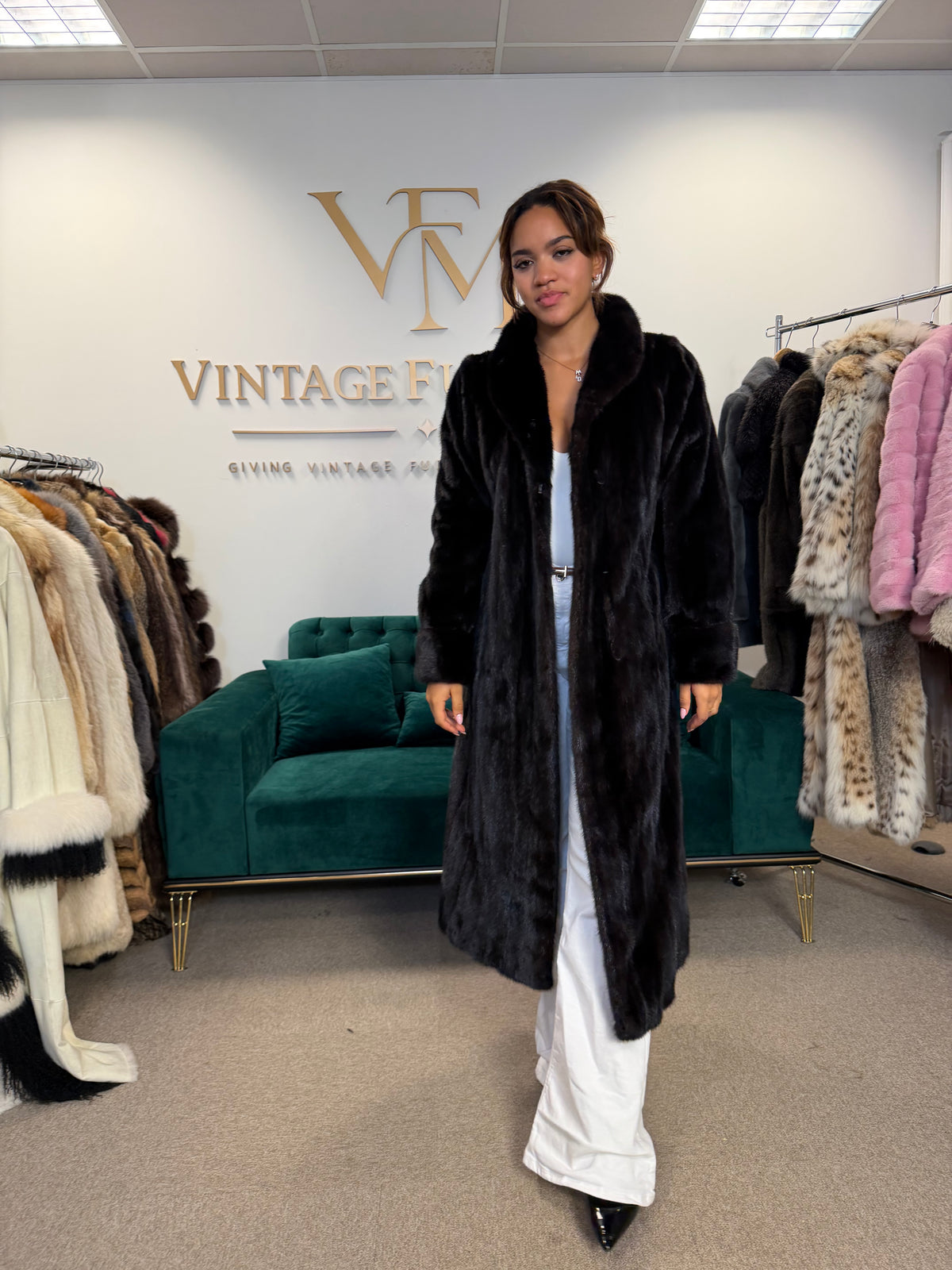 Dark Brown Mink Fur Coat, M/L, Frankfurt