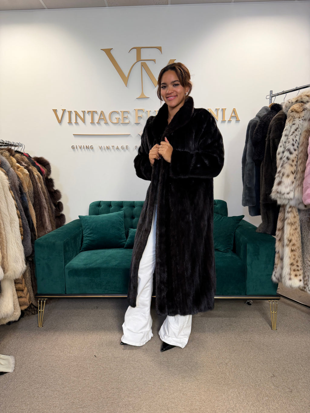 Dark Brown Mink Fur Coat, M/L, Frankfurt