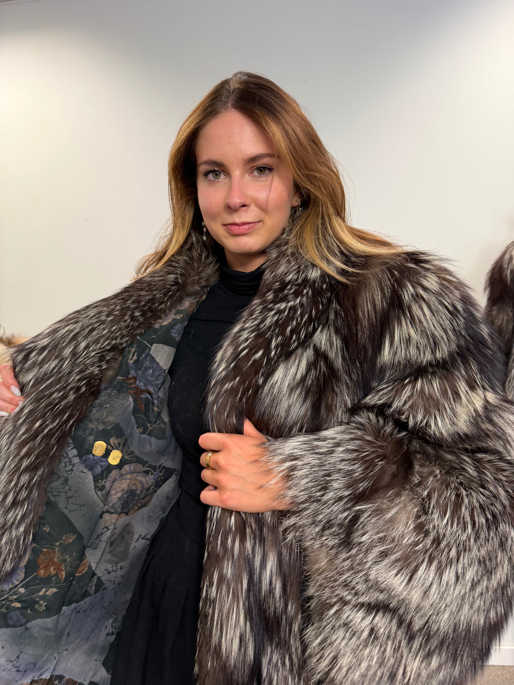 Silver Fox Real Fur Coat, Size XXL, Full Length Shawl Collar