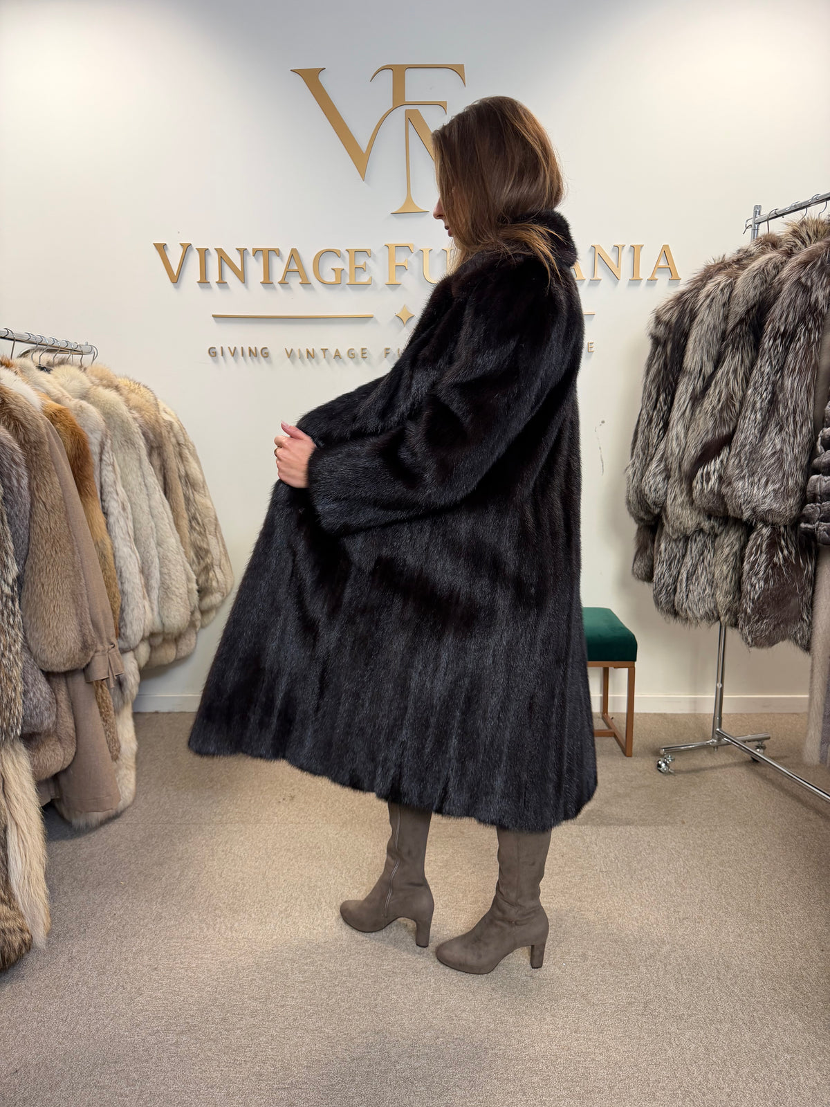 Dark Brown Mink Fur Coat, Medium, Bouckaert