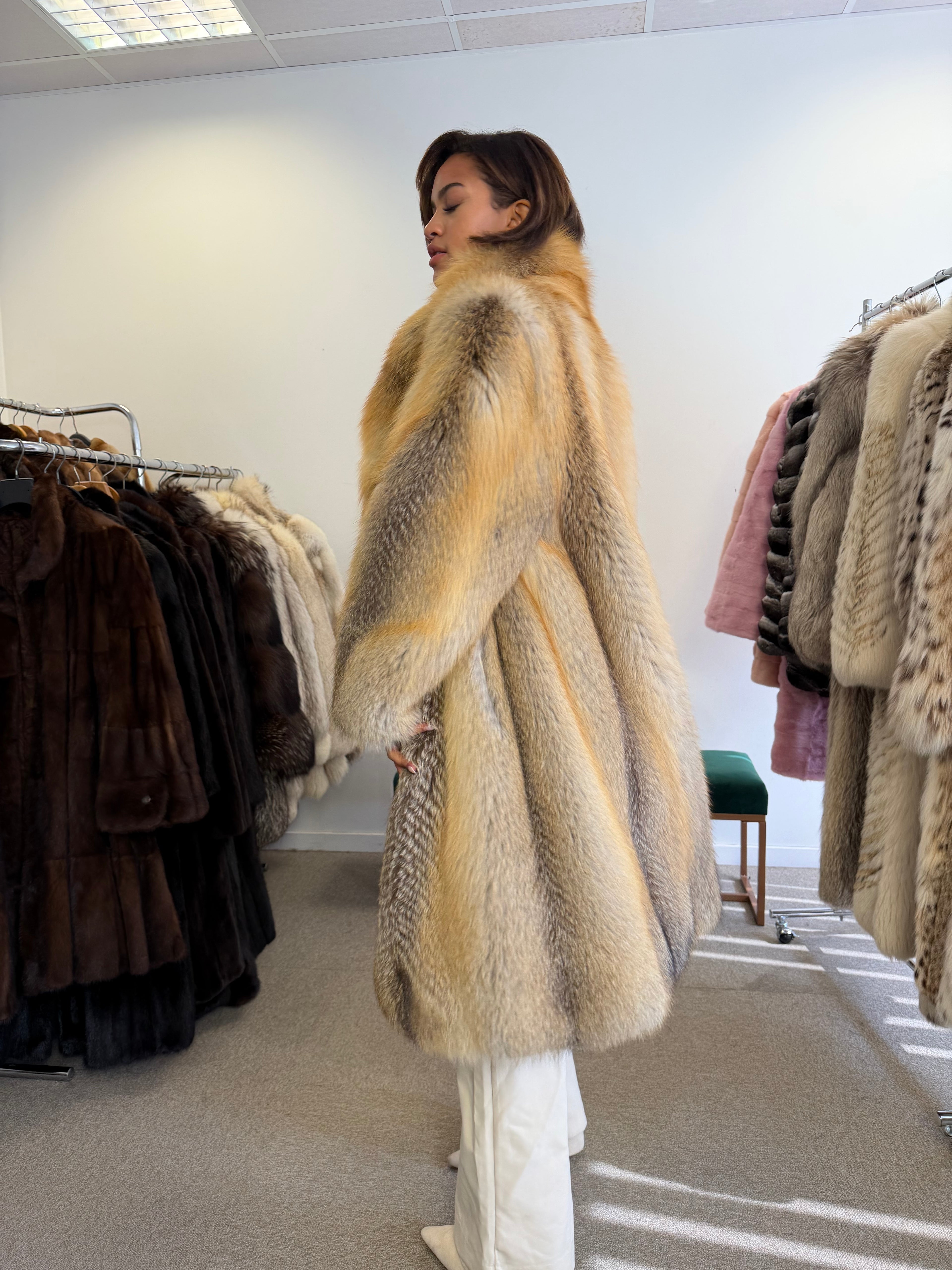 Golden Island Fox Fur Coat, SAGA FOX, luxury XXL