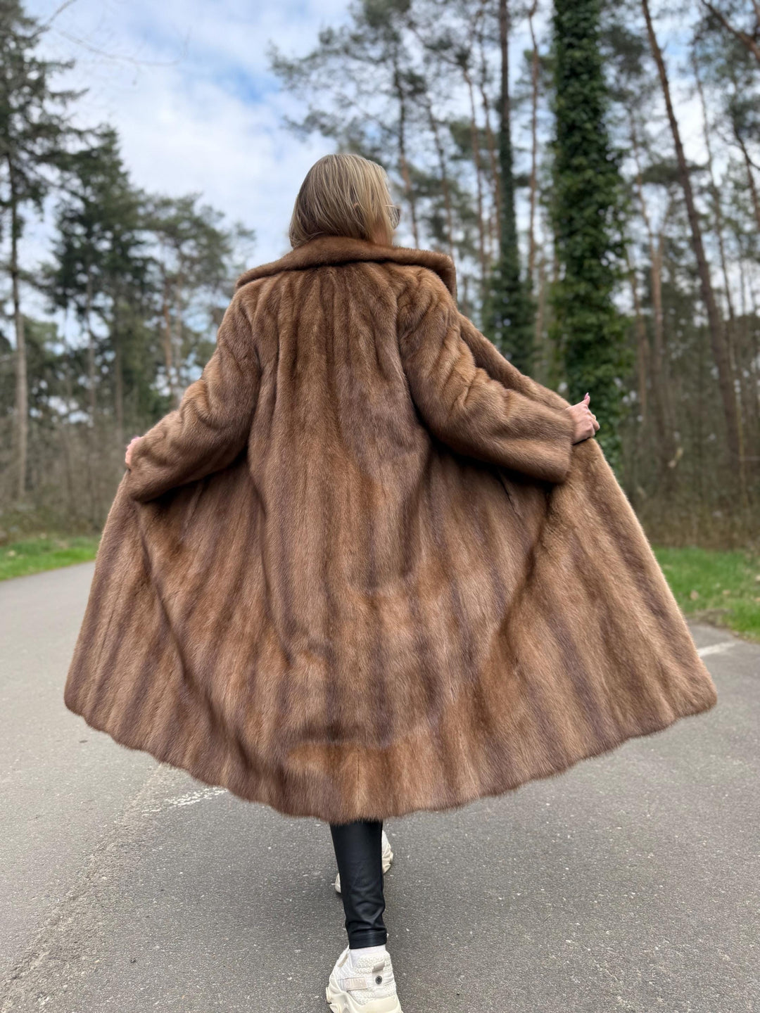 Long Pastel Mink Fur Coat, Small Size, High-Quality Fur, Brown Mink Coat, Thick Mink Fur, Perfect - Classic Vintage Style, Rare High Quality