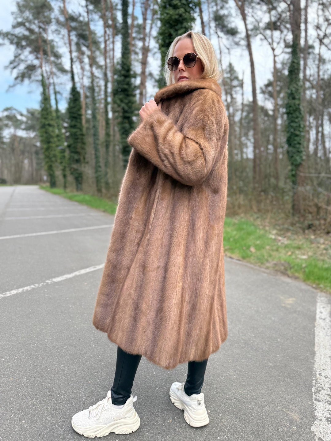 Long Pastel Mink Fur Coat, Small Size, High-Quality Fur, Brown Mink Coat, Thick Mink Fur, Perfect - Classic Vintage Style, Rare High Quality
