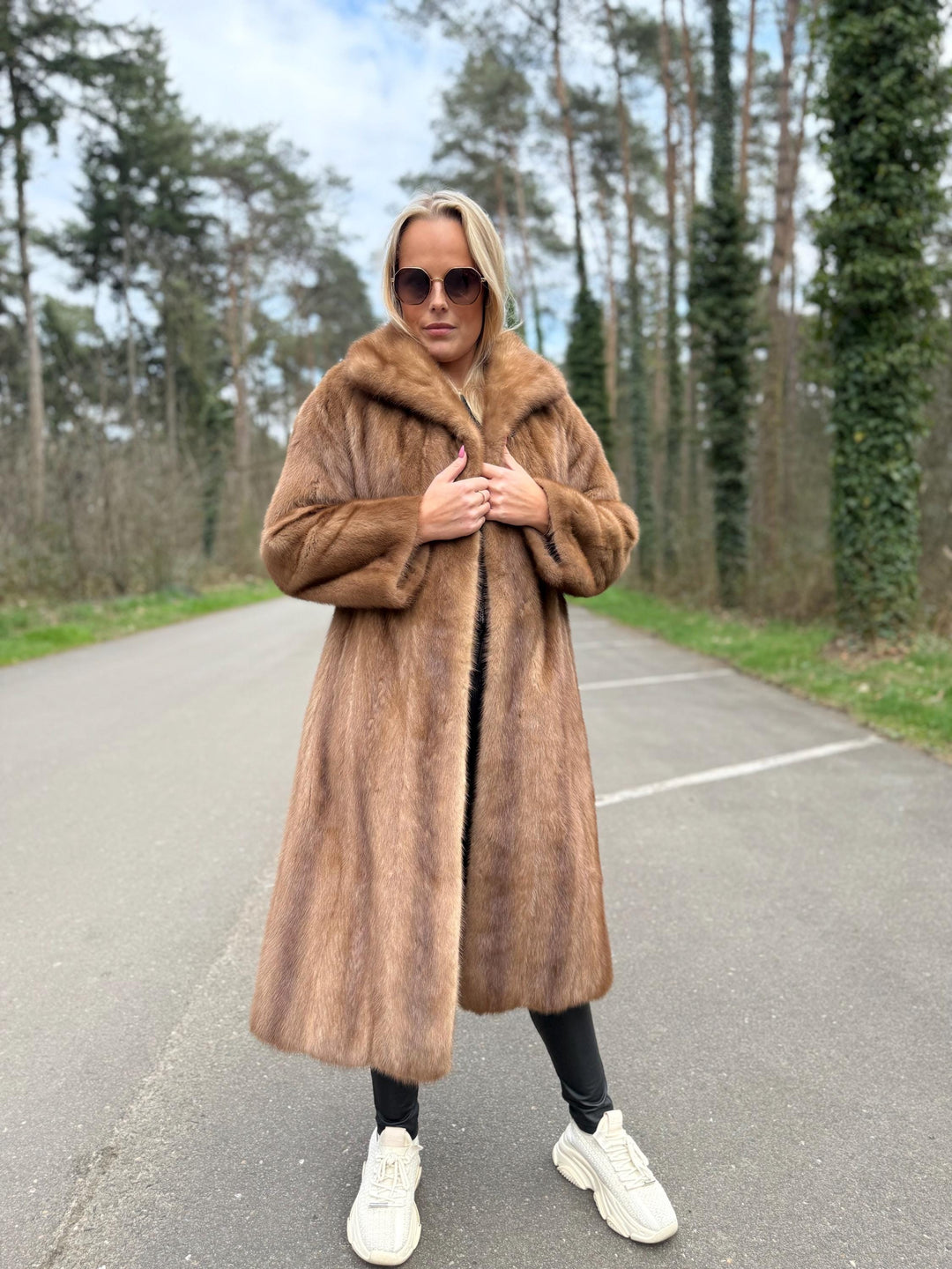 Long Pastel Mink Fur Coat, Small Size, High-Quality Fur, Brown Mink Coat, Thick Mink Fur, Perfect - Classic Vintage Style, Rare High Quality