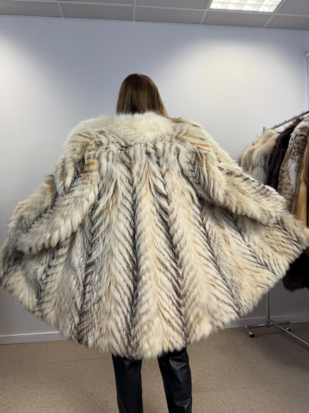 Finn raccoon vintage fur jacket, fluffy real fur jacket, l/xl size, white fur coat