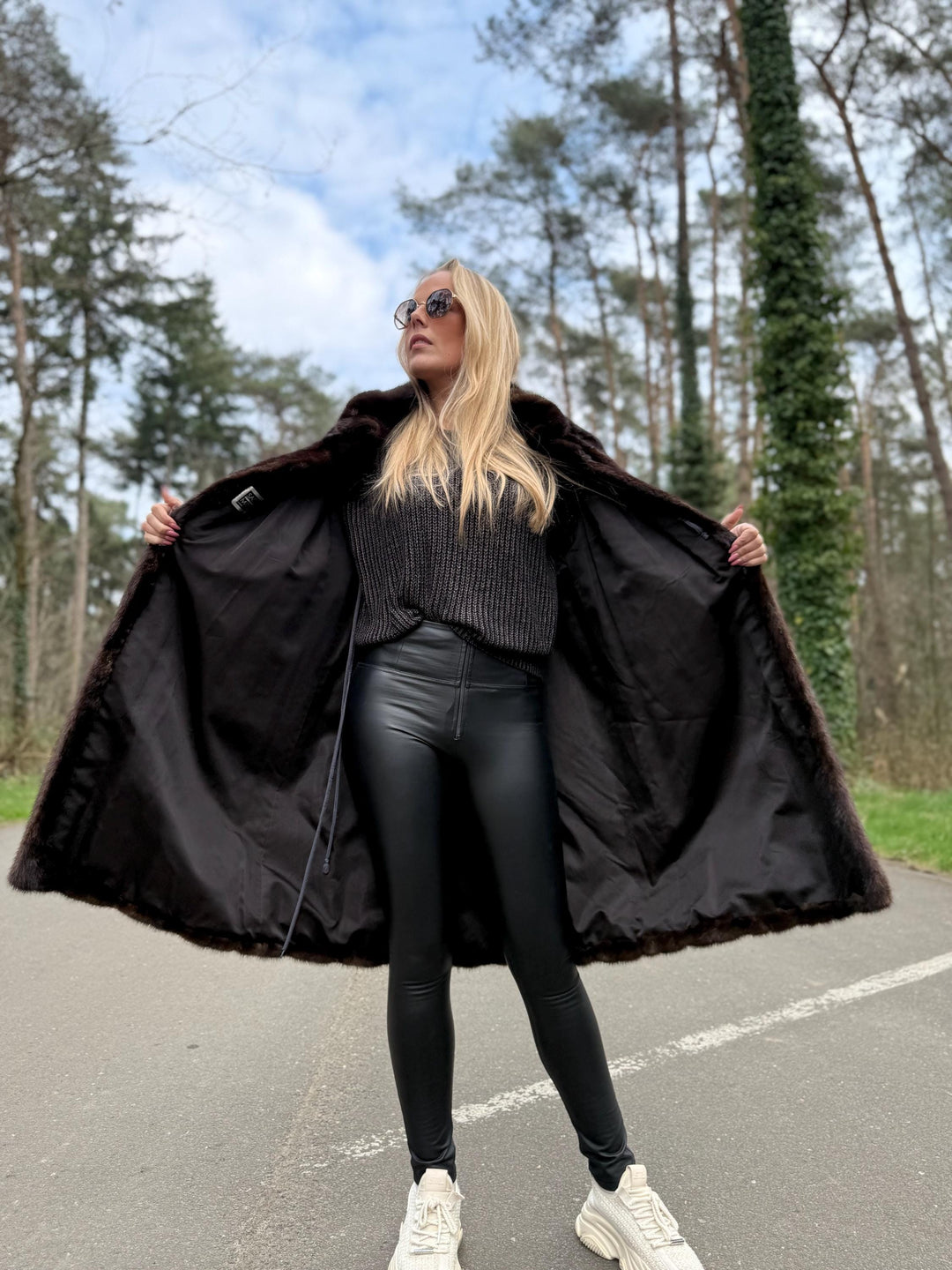 Saga Mink Dark Brown Mink Fur Coat, Medium Size, Premium Selected Mink Fur Coat, Soft Thick Mink Fur, Real Brown Mink Fur Coat, High Quality
