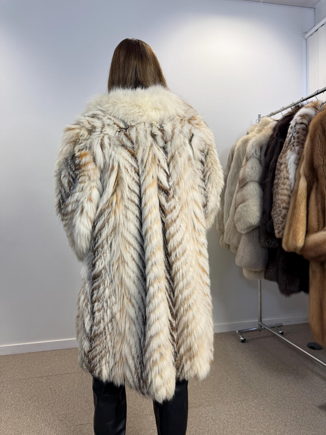 Finn raccoon vintage fur jacket, fluffy real fur jacket, l/xl size, white fur coat