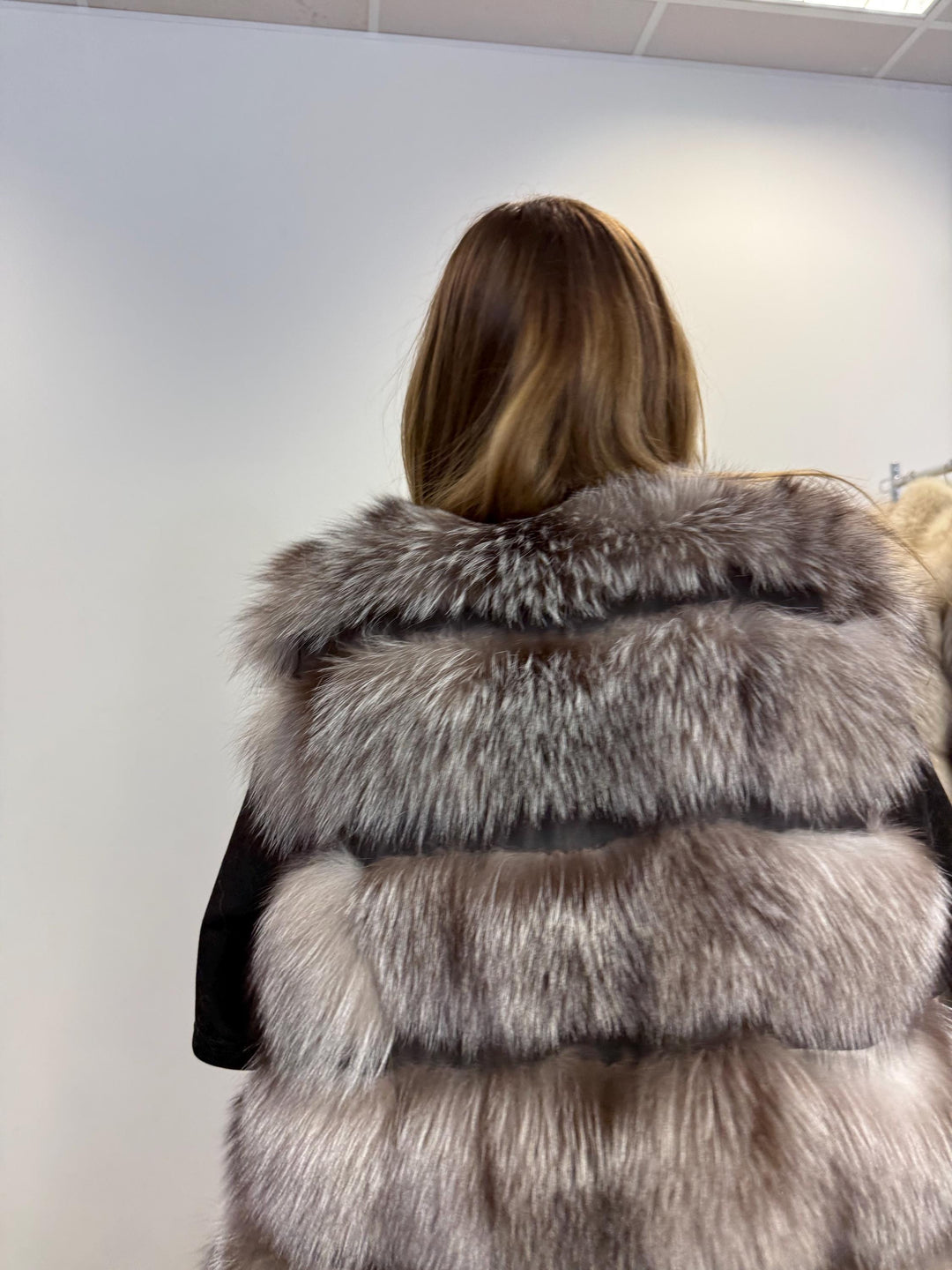 Silver fox fur vest in medium size, real fur vest, new, medium size, fox fur vest