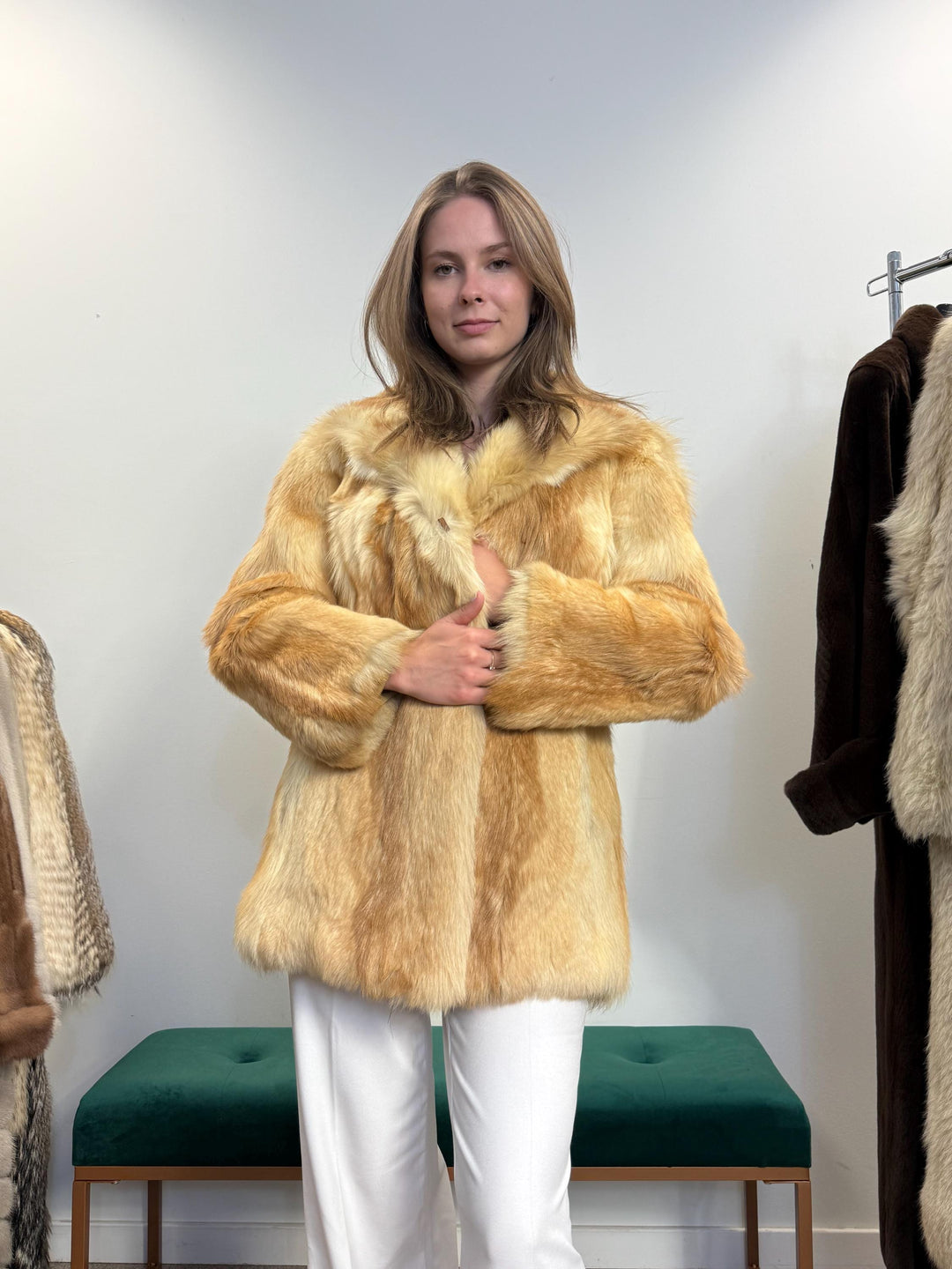 Coyote Fur Jacket, Small Size, Real Fur Coat, Women's Fur Coat, Real Coyote Fur, Real Coyote Jacket, Vintage Fur Coat, Golden Coyote Coat