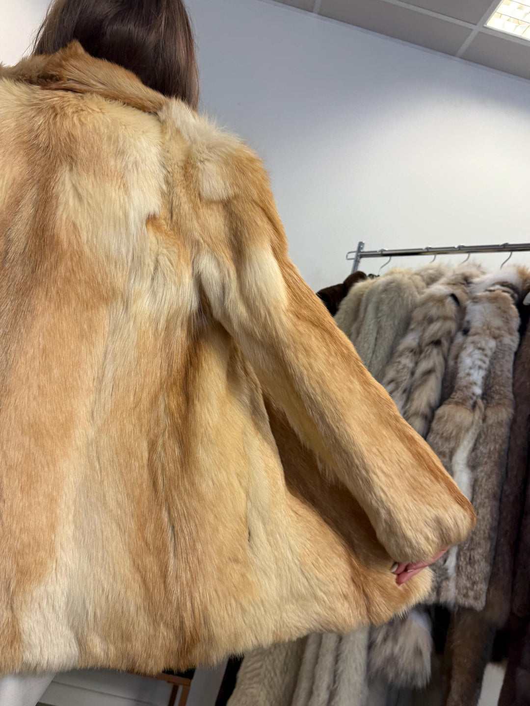 Coyote Fur Jacket, Small Size, Real Fur Coat, Women's Fur Coat, Real Coyote Fur, Real Coyote Jacket, Vintage Fur Coat, Golden Coyote Coat