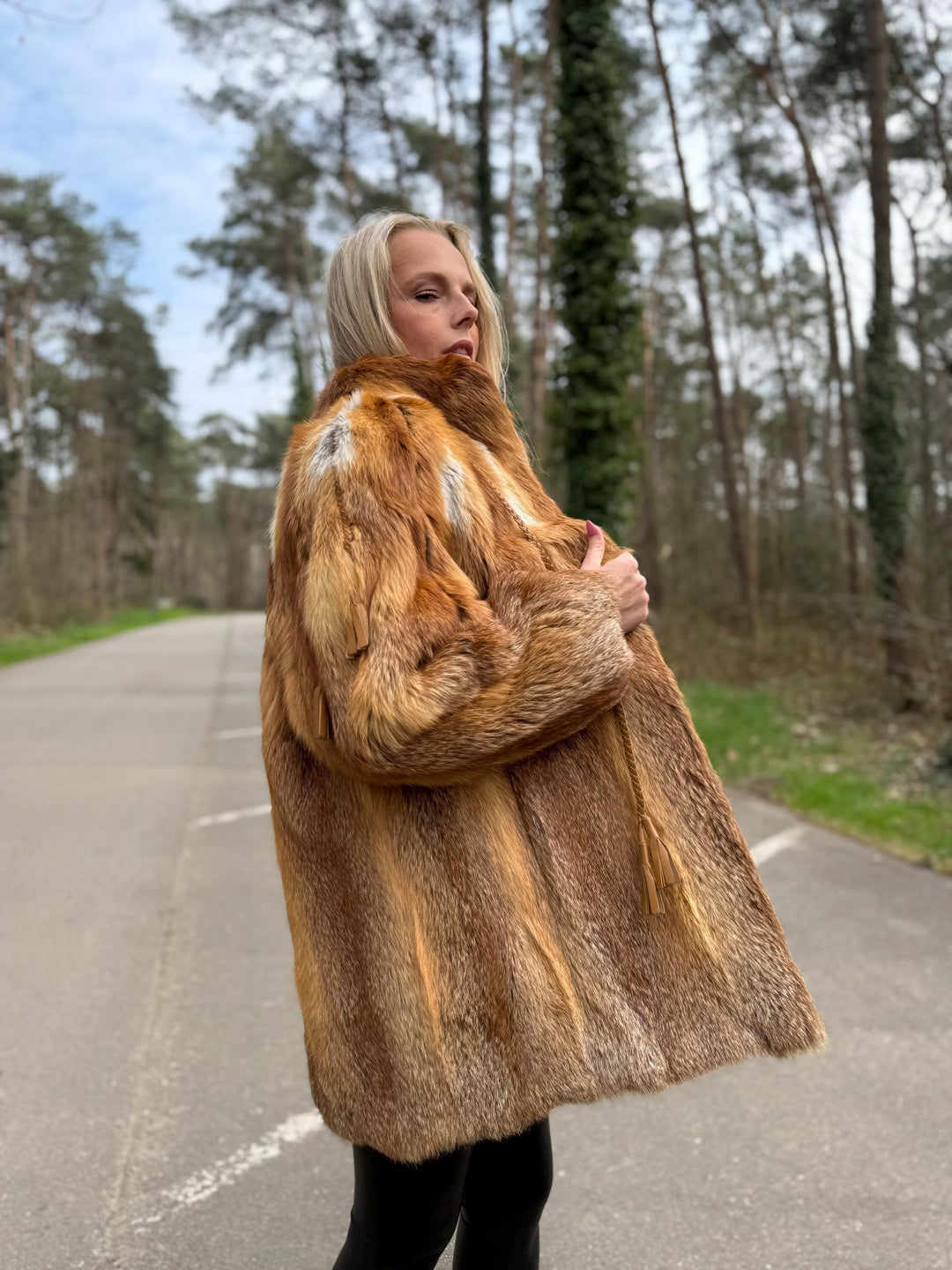 Red Fox Fur Jacket with Golden Lining, M/L Size, Real Fox Fur, Leather Belts Design Over Jacket, Soft and Luxurious Jacket, Vintage Style