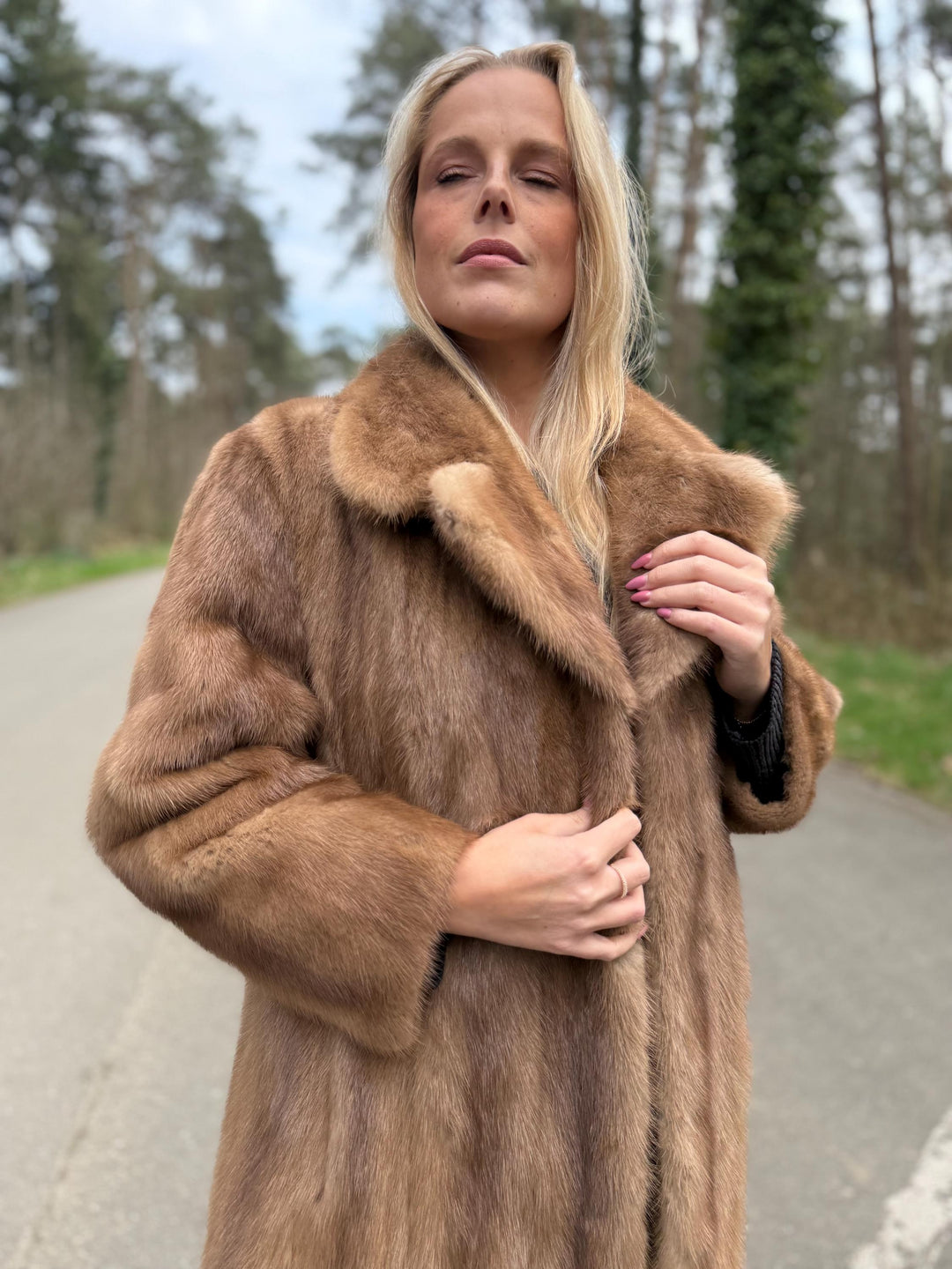Light Pastel Mink Fur Coat, Large Size, High-Quality Fur, Brown Mink Coat, Vintage Fur Coat, Perfect Sheen, Luxury Women's Coat, Real Mink