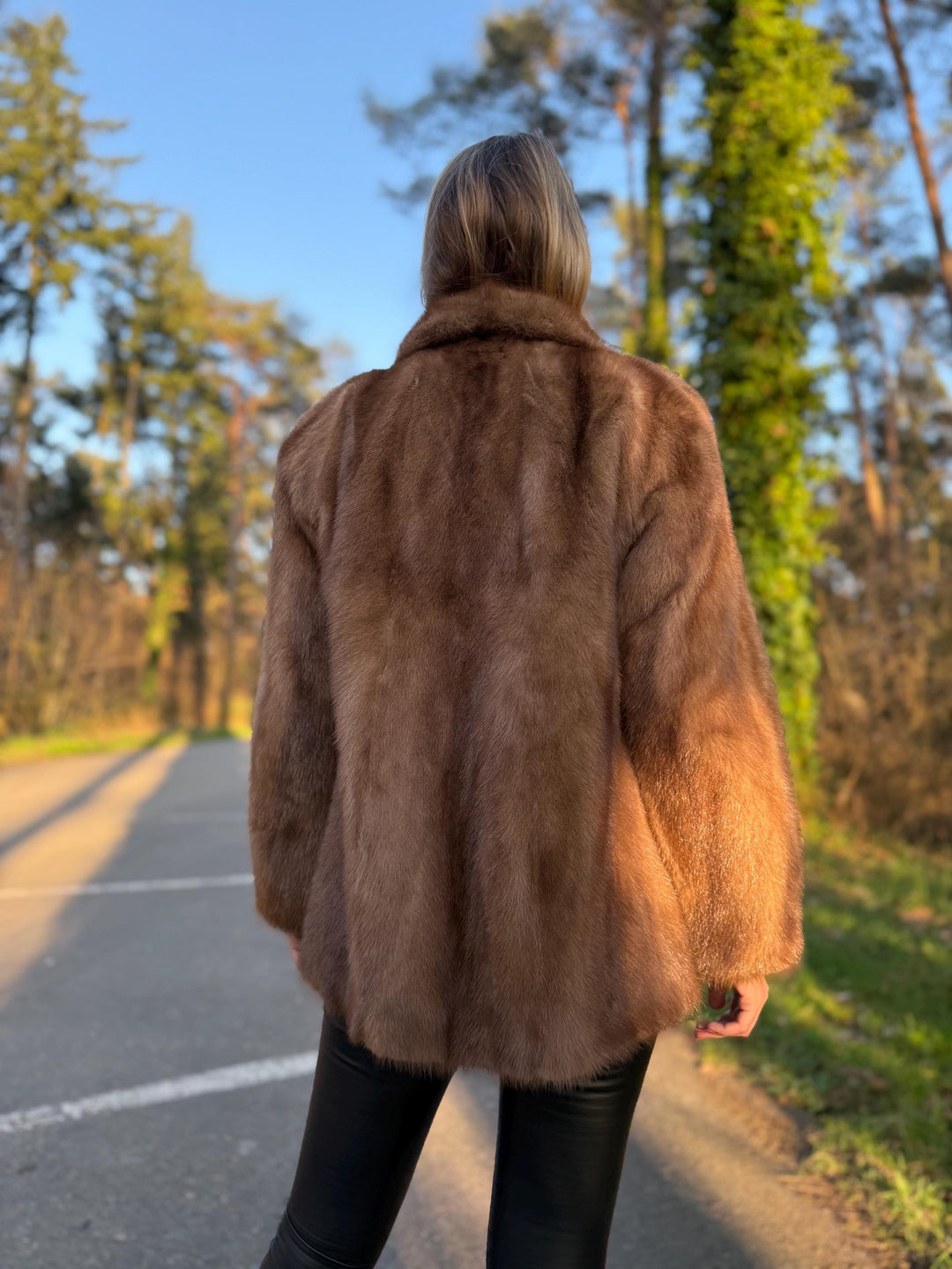 Pastel Mink Jacket, Medium Size, High-Quality Fur, Brown Mink Jacket, Soft and Thick Mink Fur, Classic Vintage Style, Luxury Women's Jacket