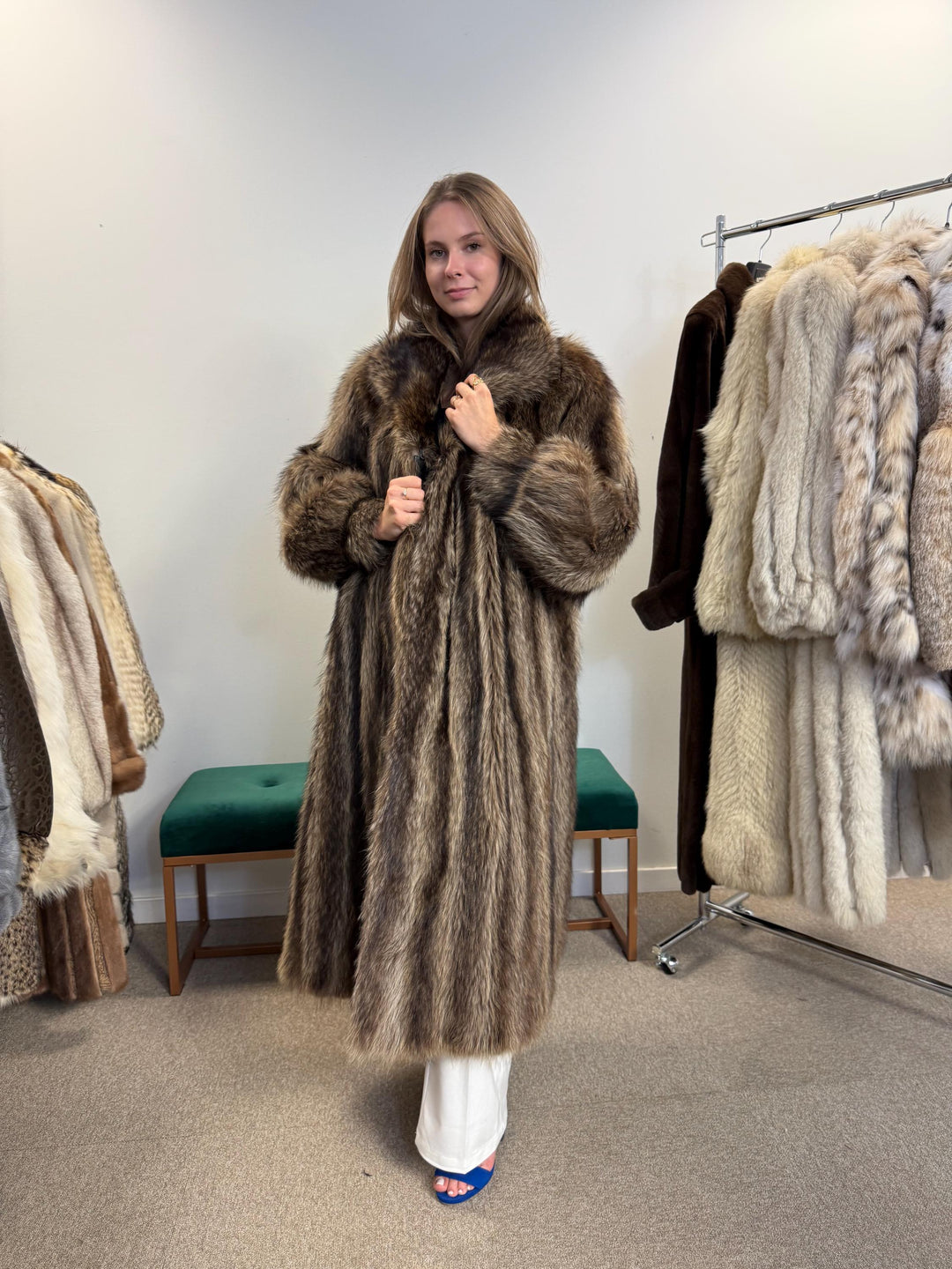 Long Raccoon Fur Coat, XL Size, Thick Raccoon Coat, Vintage Fur Coat, Real Fur Coat, Raccoon Jacket, Women's Fur Coat, Fur Jacket Women, Fur