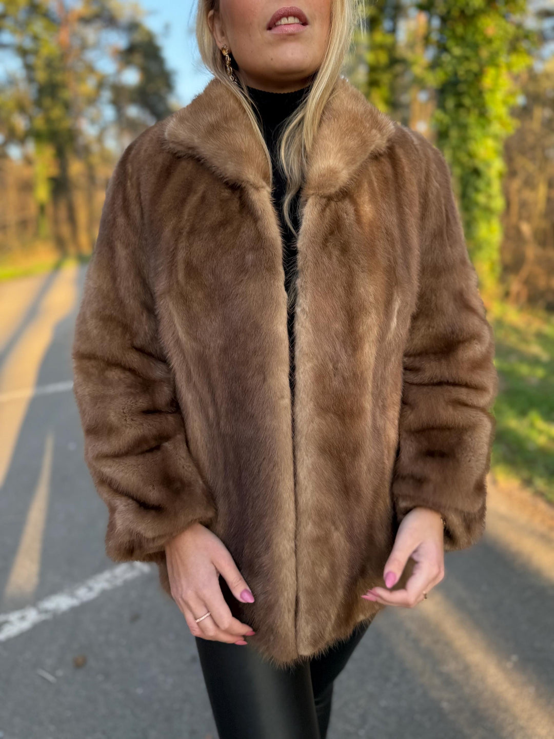 Pastel Mink Jacket, Medium Size, High-Quality Fur, Brown Mink Jacket, Soft and Thick Mink Fur, Classic Vintage Style, Luxury Women's Jacket