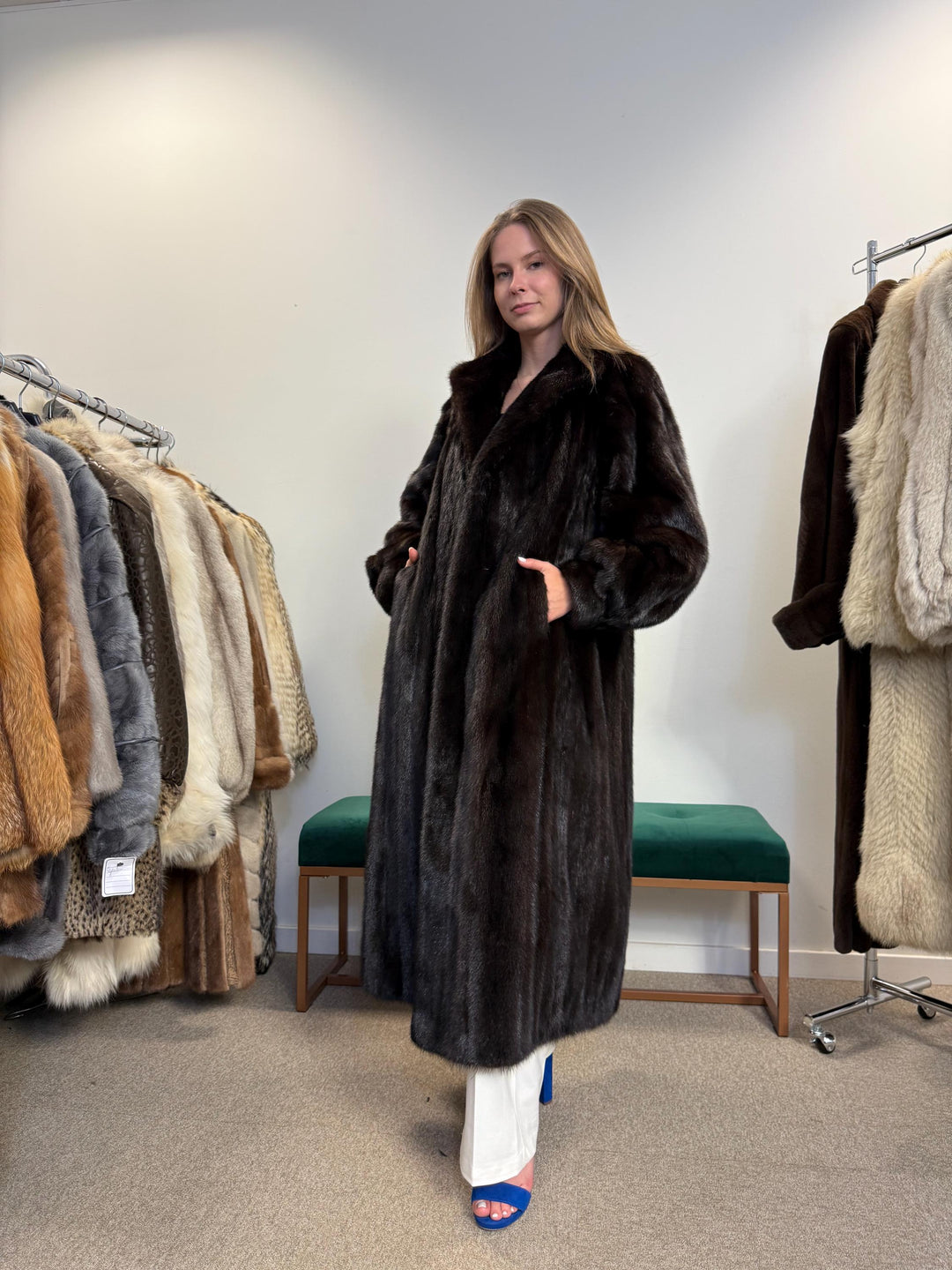 Dark Brown Mink Coat, XL Size, Real Fur Coat, Long Mink Coat, Black Mink, Black Mink Coat, Vintage Fur Coat, Thick Mink Coat, Women's Coat