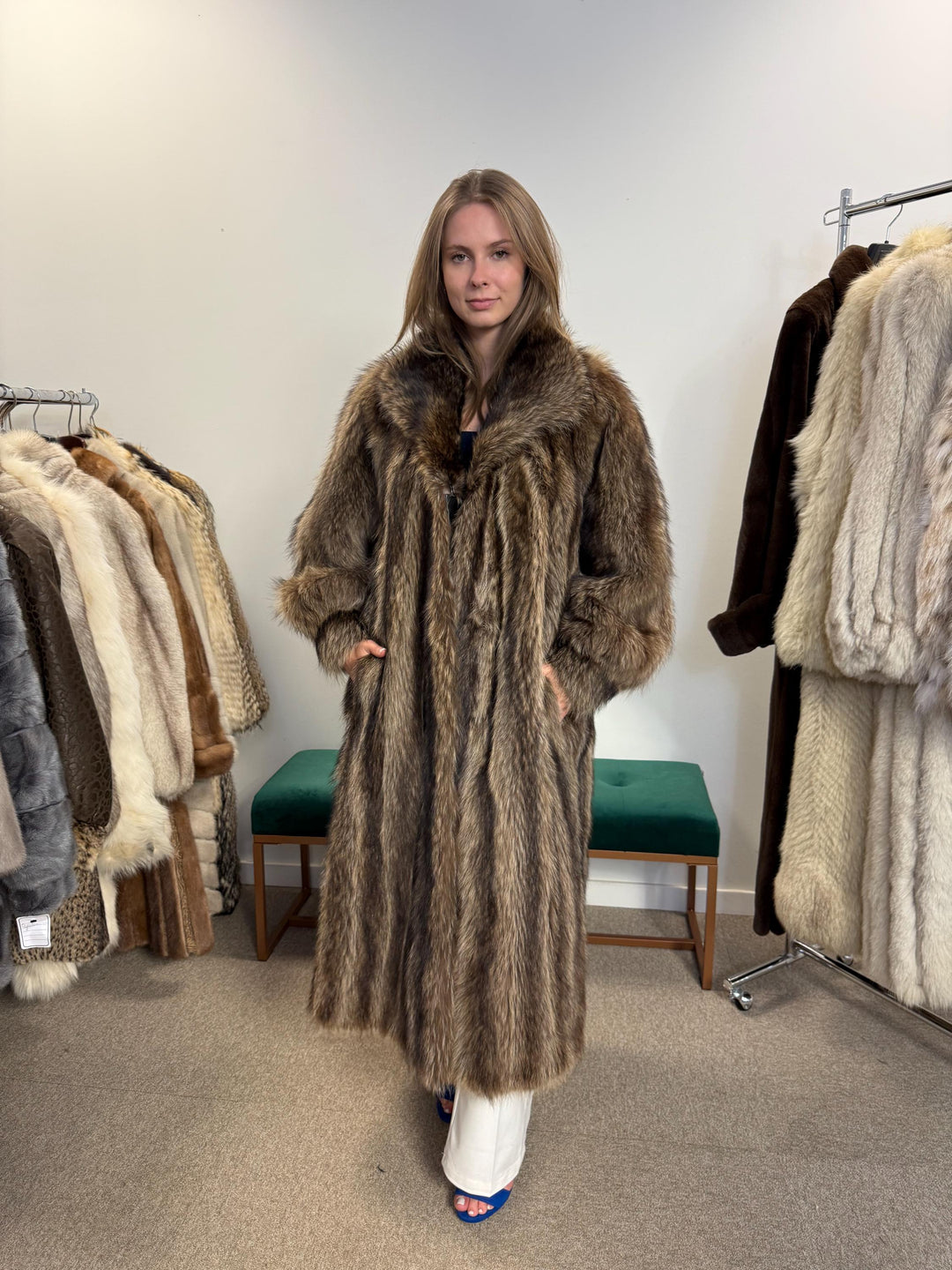 Long Raccoon Fur Coat, XL Size, Thick Raccoon Coat, Vintage Fur Coat, Real Fur Coat, Raccoon Jacket, Women's Fur Coat, Fur Jacket Women, Fur