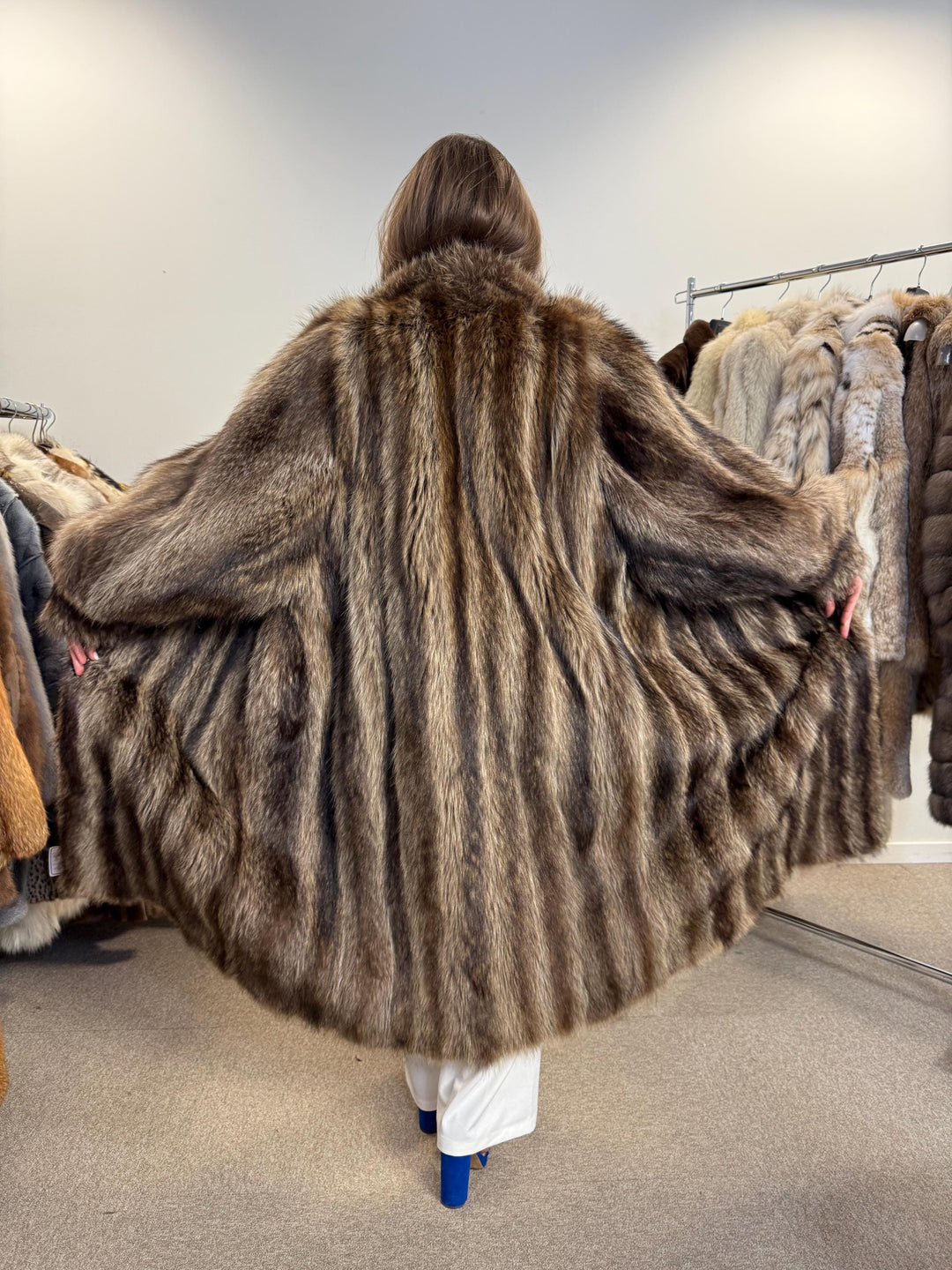 Long Raccoon Fur Coat, XL Size, Thick Raccoon Coat, Vintage Fur Coat, Real Fur Coat, Raccoon Jacket, Women's Fur Coat, Fur Jacket Women, Fur