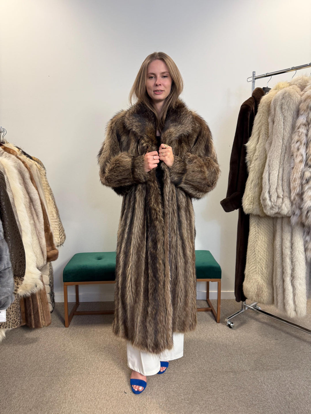 Long Raccoon Fur Coat, XL Size, Thick Raccoon Coat, Vintage Fur Coat, Real Fur Coat, Raccoon Jacket, Women's Fur Coat, Fur Jacket Women, Fur