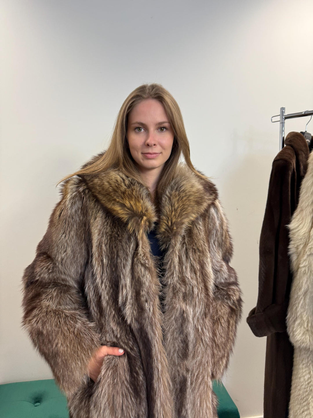 Raccoon Fur Coat, Medium Size, Thick Raccoon Coat, Vintage Fur Coat, Real Fur Coat, Raccoon Jacket, Women's Fur Coat, Fur Jacket Women, Fur