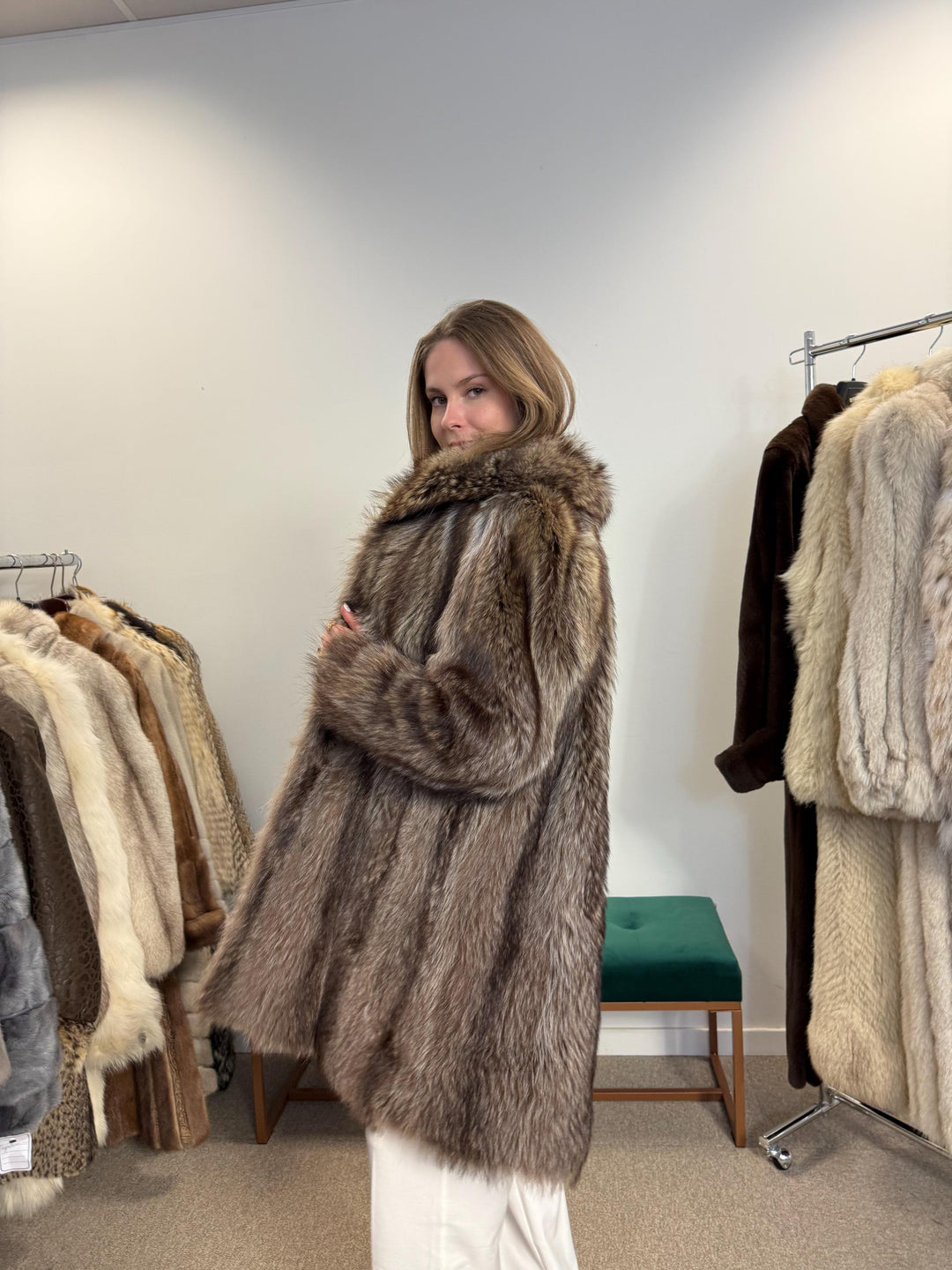 Raccoon Fur Coat, Medium Size, Thick Raccoon Coat, Vintage Fur Coat, Real Fur Coat, Raccoon Jacket, Women's Fur Coat, Fur Jacket Women, Fur