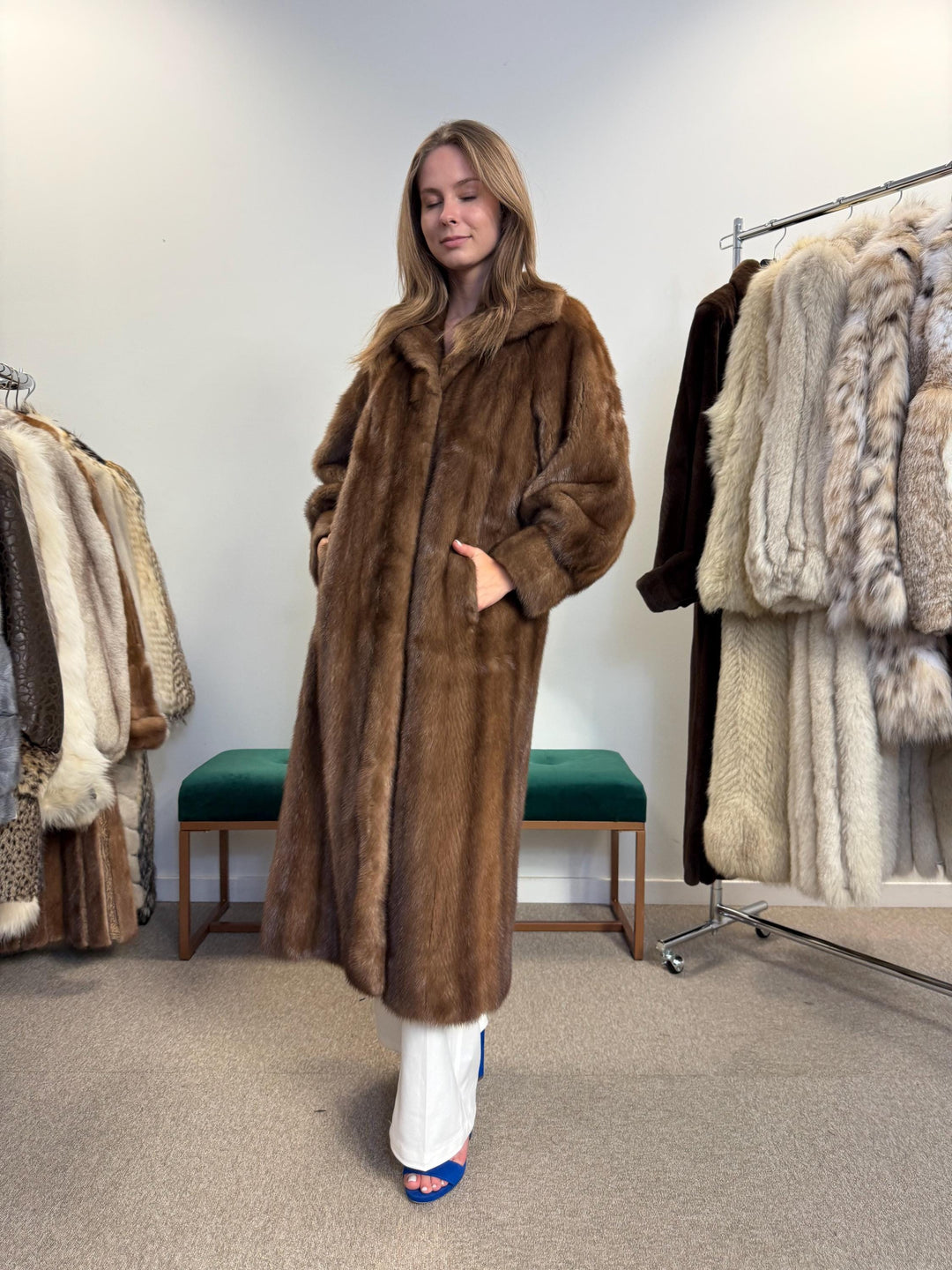 Saga Mink Fur Coat, Medium Size, Vintage Fur Coat, Mink Coat, Pastel Mink Coat, Real Fur Coat, Women's Fur Coat, Mink Fur, Long Mink Coat