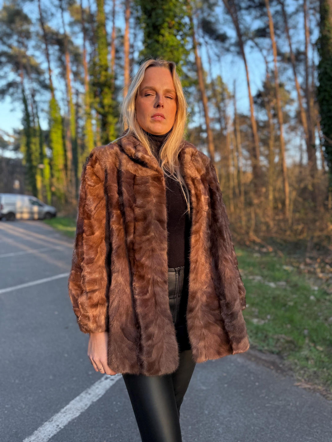 Light Brown Mink Jacket, Medium Size, Genuine Brown Mink Fur, Vintage Style, Luxury Fur Coat, Timeless Women's Outerwear, Brown Mink Jacket