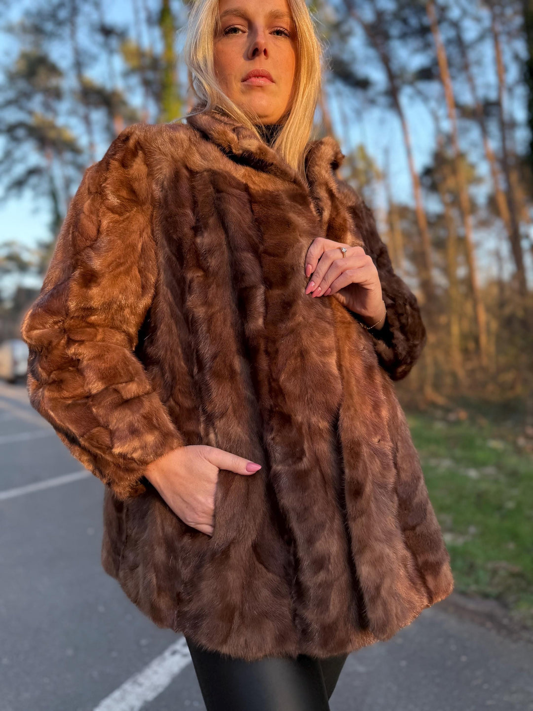 Light Brown Mink Jacket, Medium Size, Genuine Brown Mink Fur, Vintage Style, Luxury Fur Coat, Timeless Women's Outerwear, Brown Mink Jacket