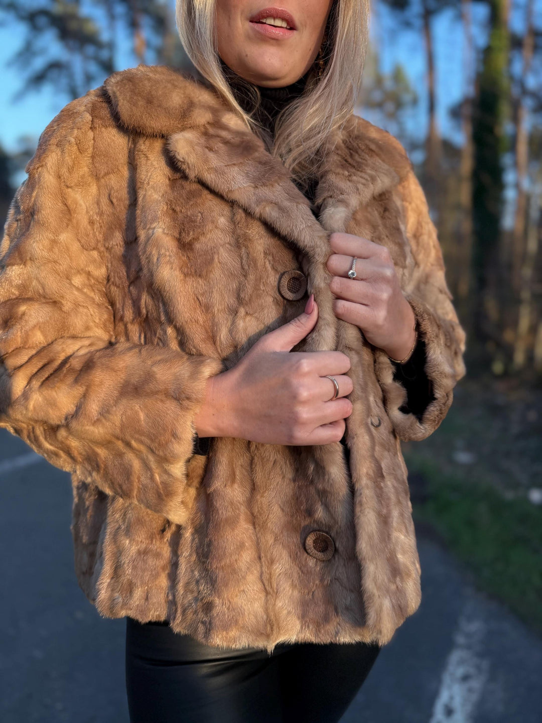 Pastel Mink Fur Jacket, Medium Size, High-Quality Fur, Brown Mink Jacket, Thick Mink Fur, Perfect Classic Vintage Style, Luxury Women's Coat