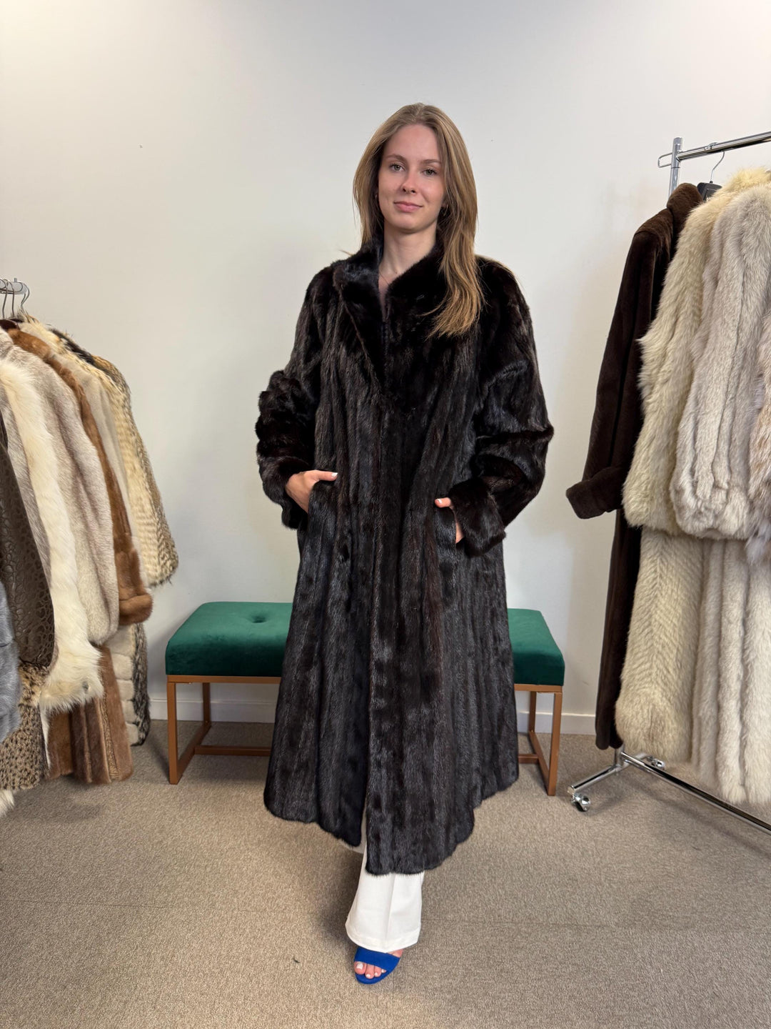 Long Dark Brown Mink Coat, XL Size, Mink Fur Coat, Real Fur Coat, Mink Coat Women, Thick Mink Coat, Brown Mink Fur, Vintage Fur Coat, Thick