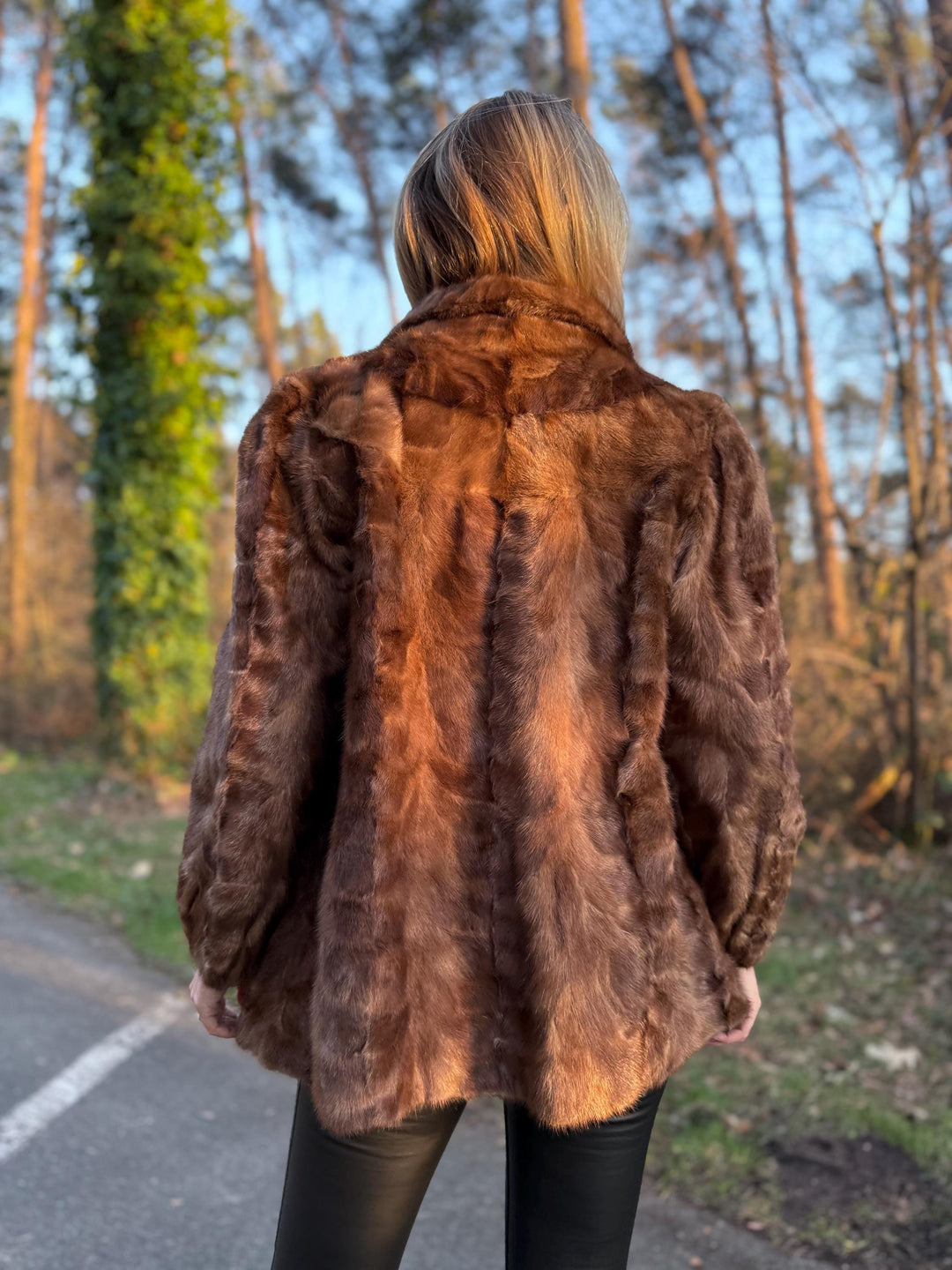 Light Brown Mink Jacket, Medium Size, Genuine Brown Mink Fur, Vintage Style, Luxury Fur Coat, Timeless Women's Outerwear, Brown Mink Jacket