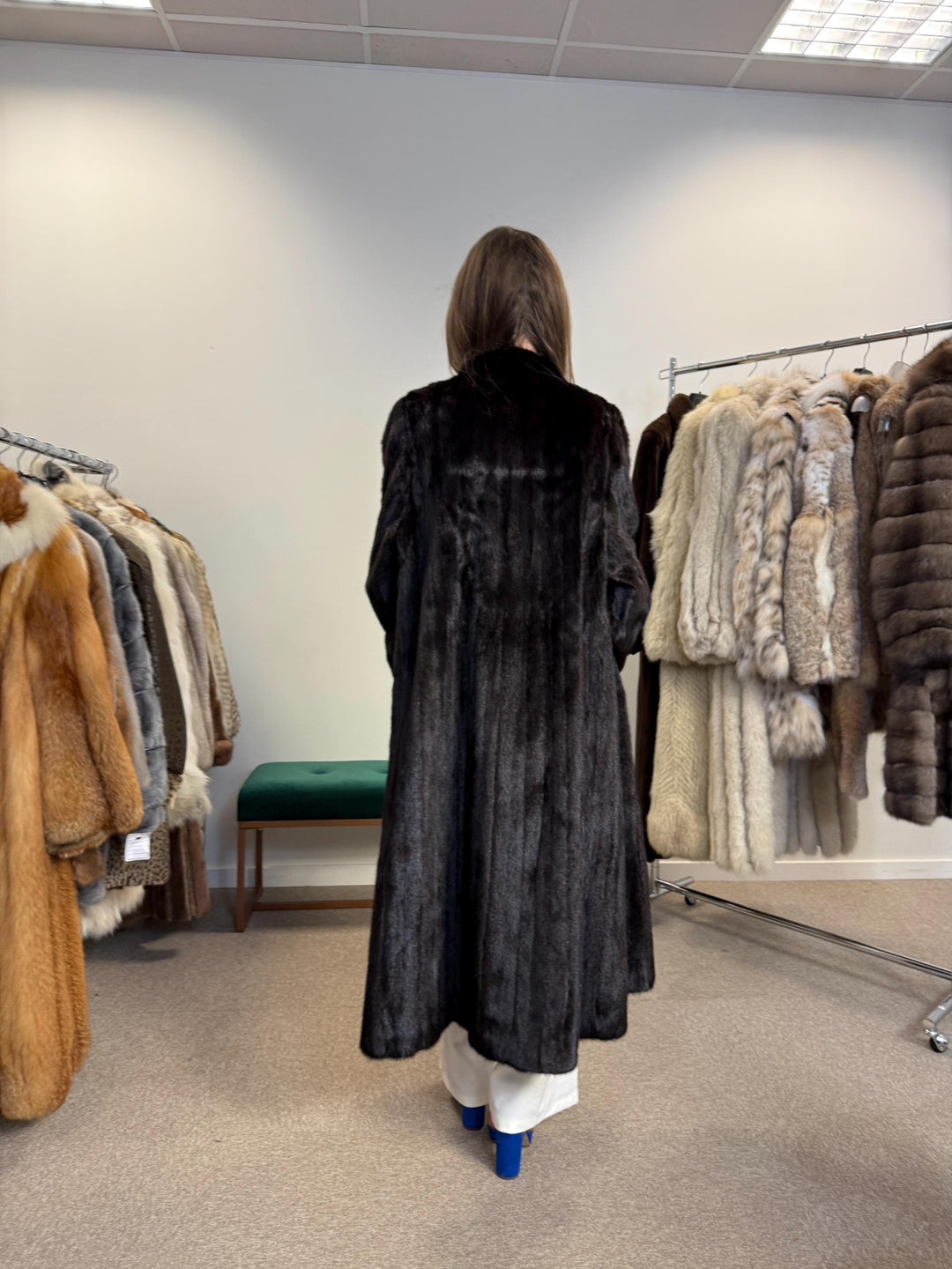 Long Dark Brown Mink Coat, XL Size, Mink Fur Coat, Real Fur Coat, Mink Coat Women, Thick Mink Coat, Brown Mink Fur, Vintage Fur Coat, Thick