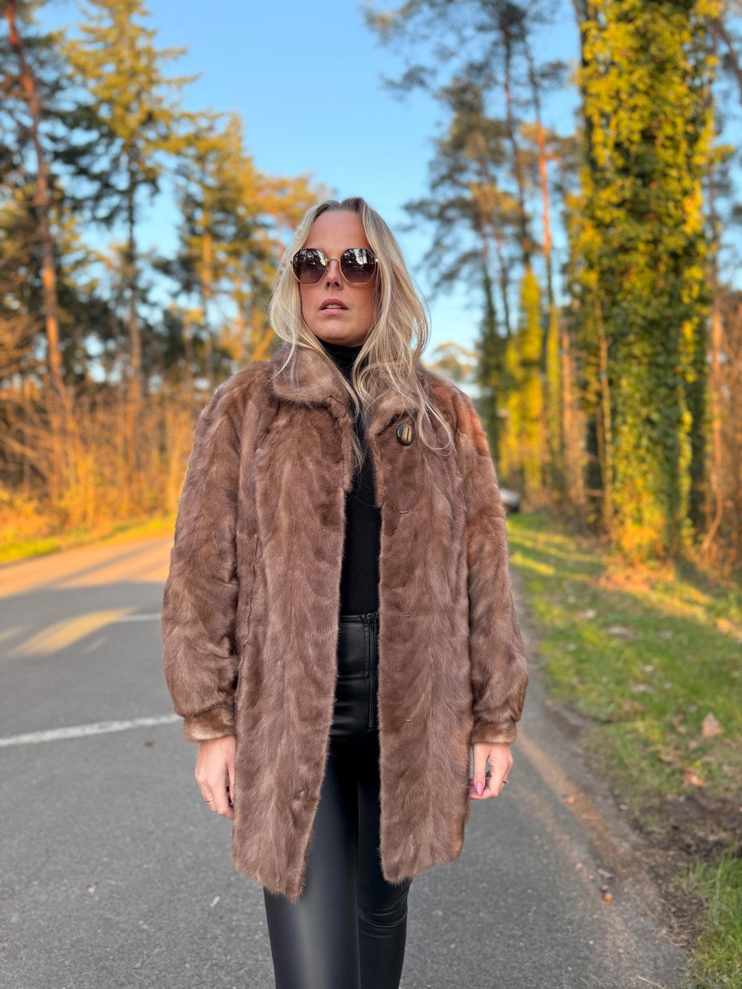 Pastel Mink Fur Jacket Made of Mink Fur Pieces, Large Size, Cream Brown Color, Unique Design Lining, Soft & Luxurious, Elegant Vintage Style