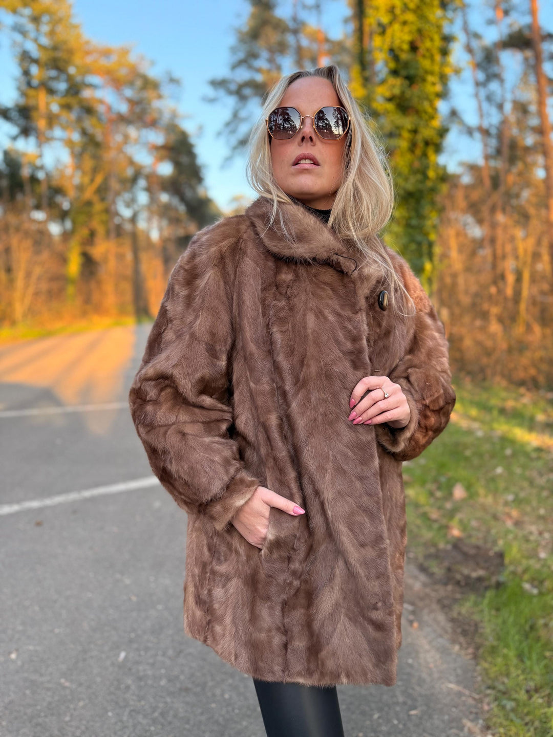 Pastel Mink Fur Jacket Made of Mink Fur Pieces, Large Size, Cream Brown Color, Unique Design Lining, Soft & Luxurious, Elegant Vintage Style