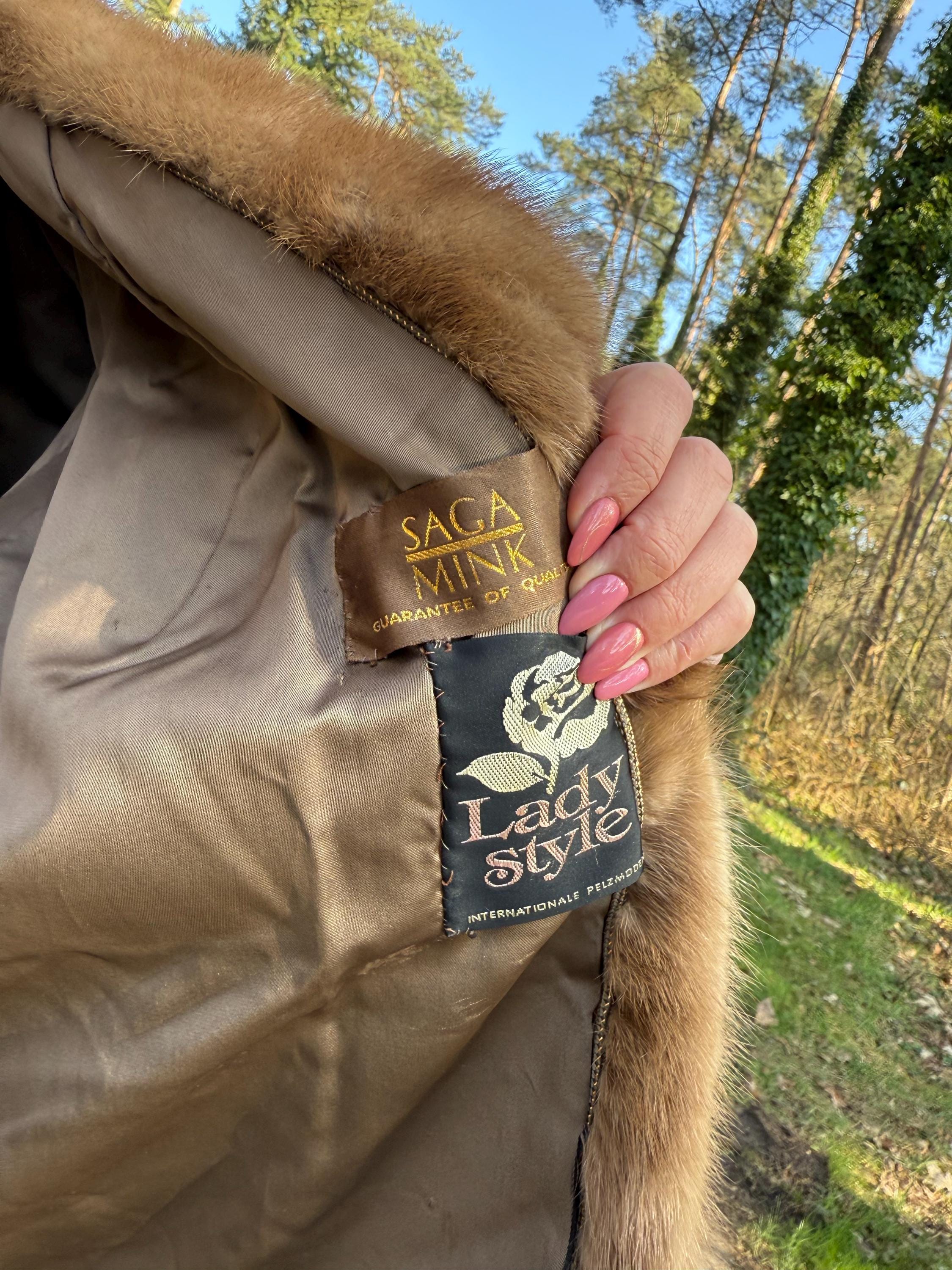 Medium Pastel SAGA Mink Fur Jacket, Soft and Thick Mink Fur, Luxurious and Elegant Outerwear, Genuine Mink Fur, Classic Fashion Style, Mink
